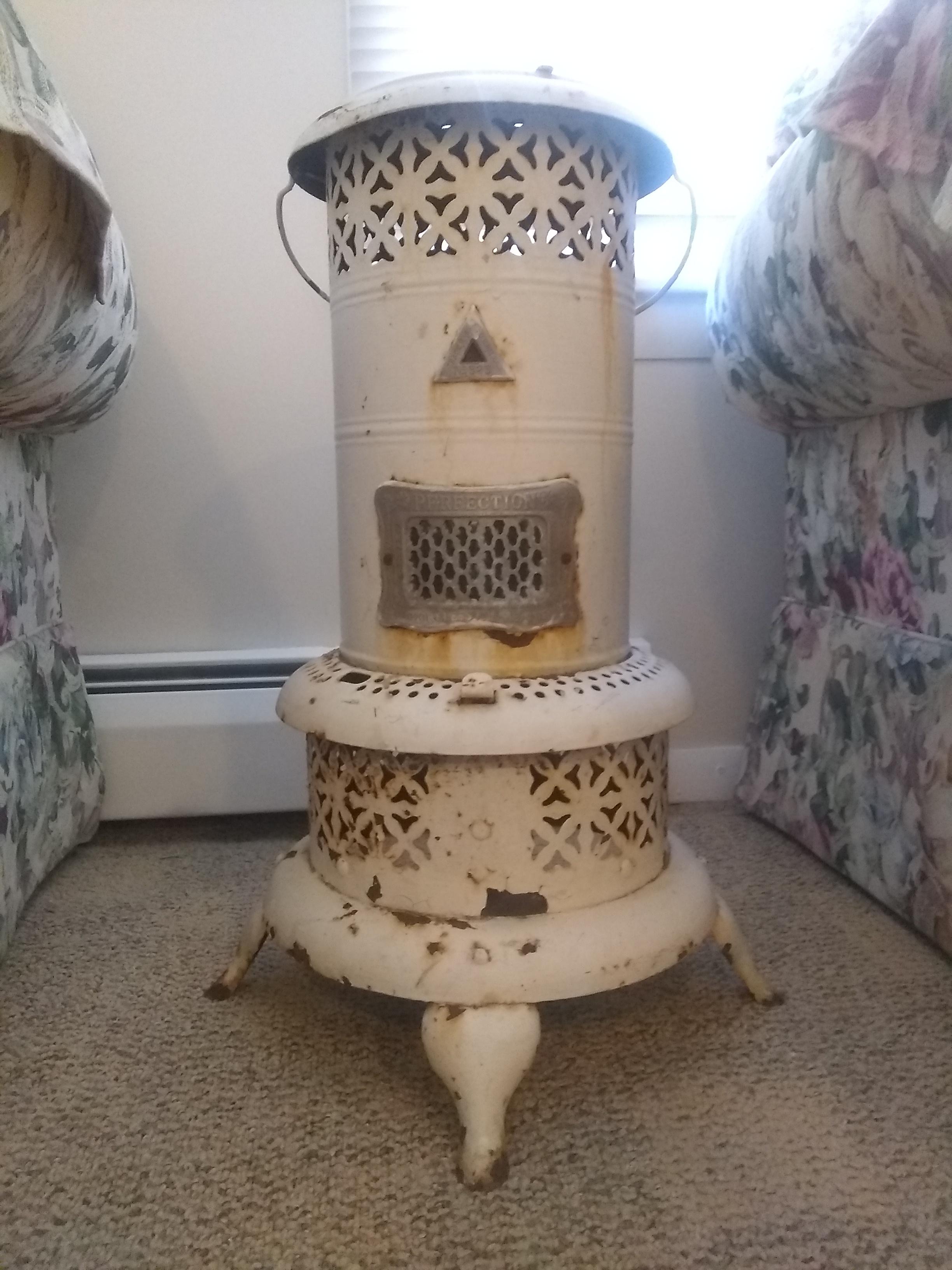 1903 heater, made in the USA Found at an estate sale today r/Antiques