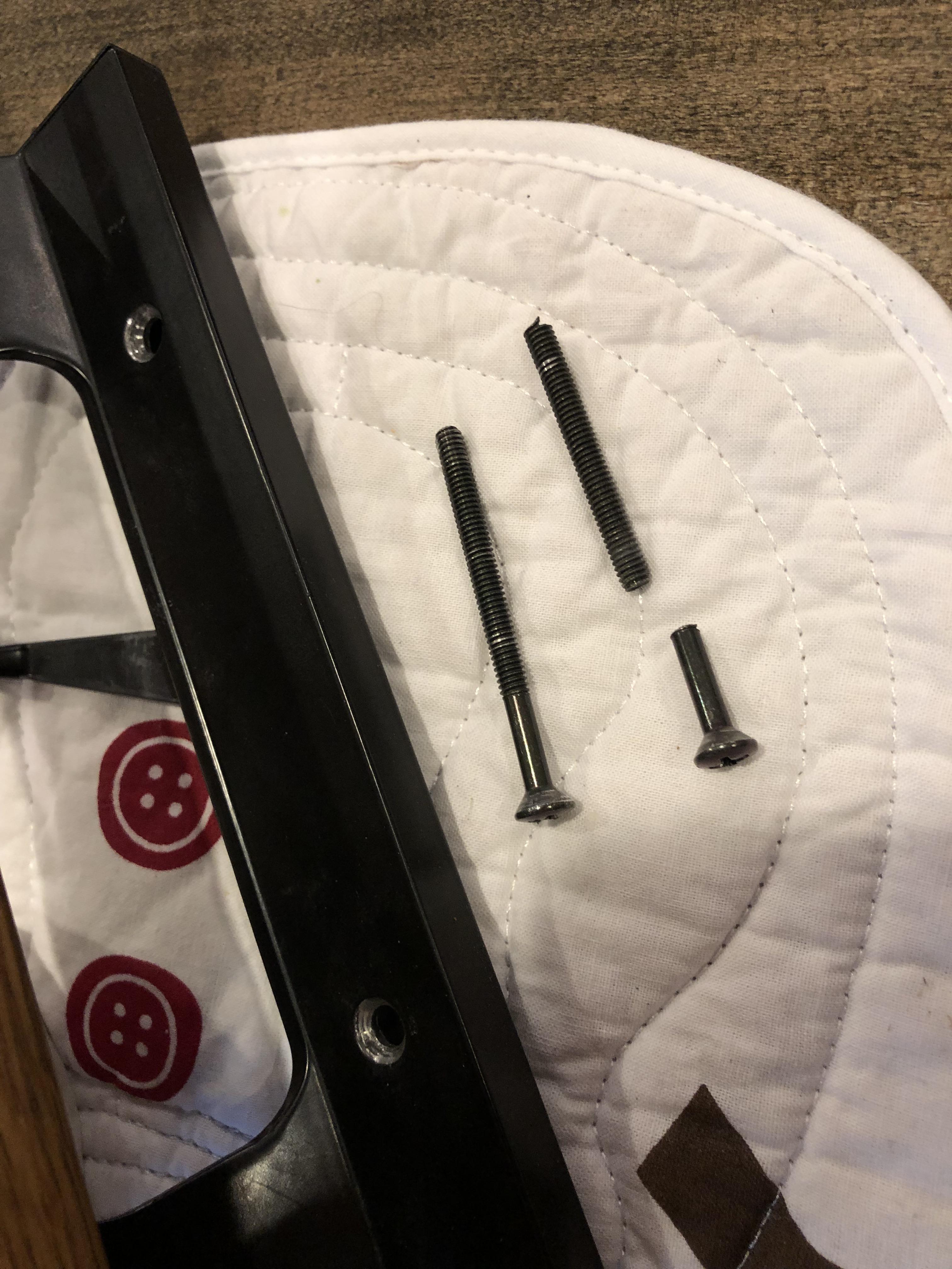 Help me find this screw/bolt for my patio door handle please... r