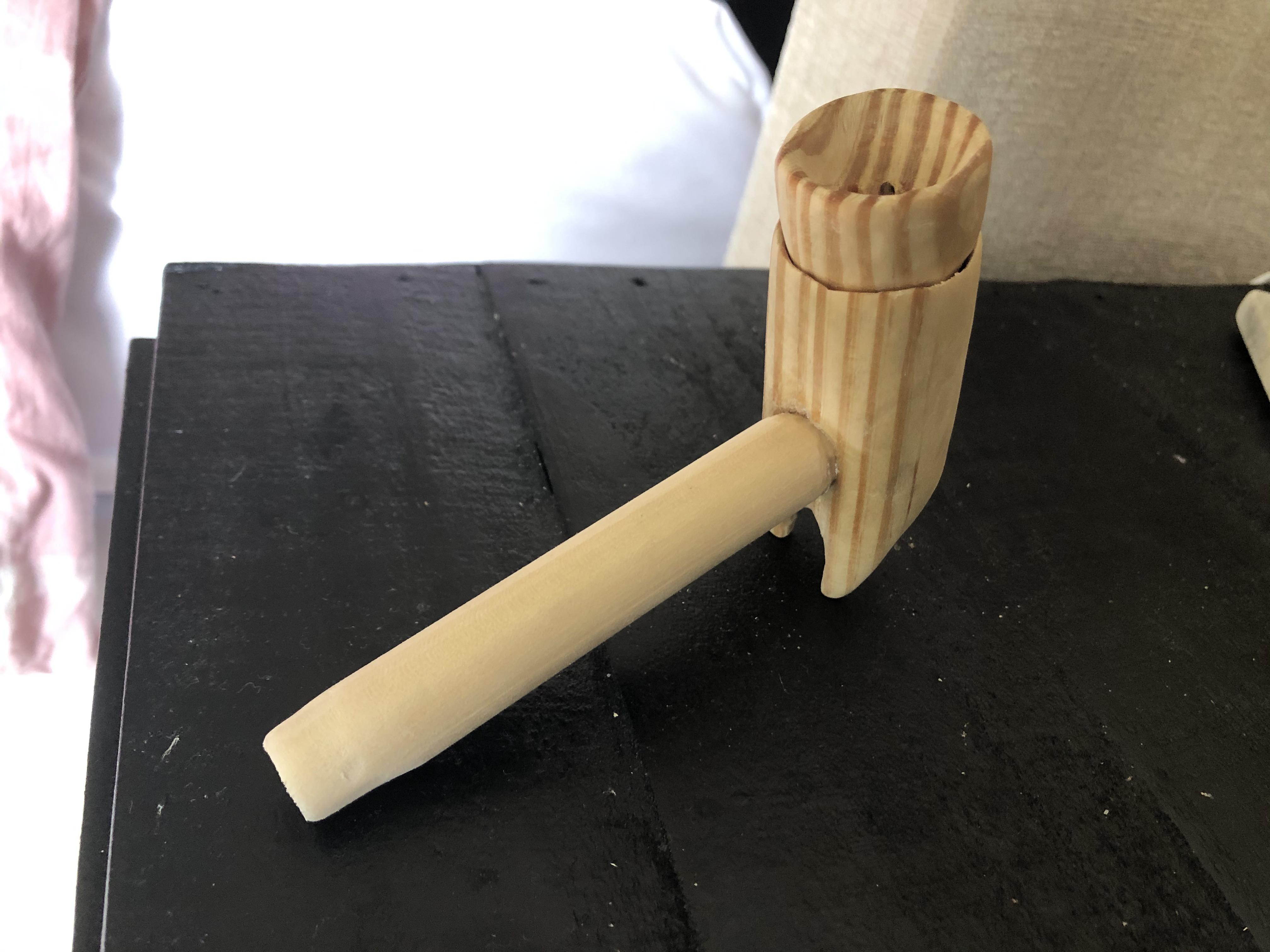 Just finished my newest pipe with wooden bowl) r