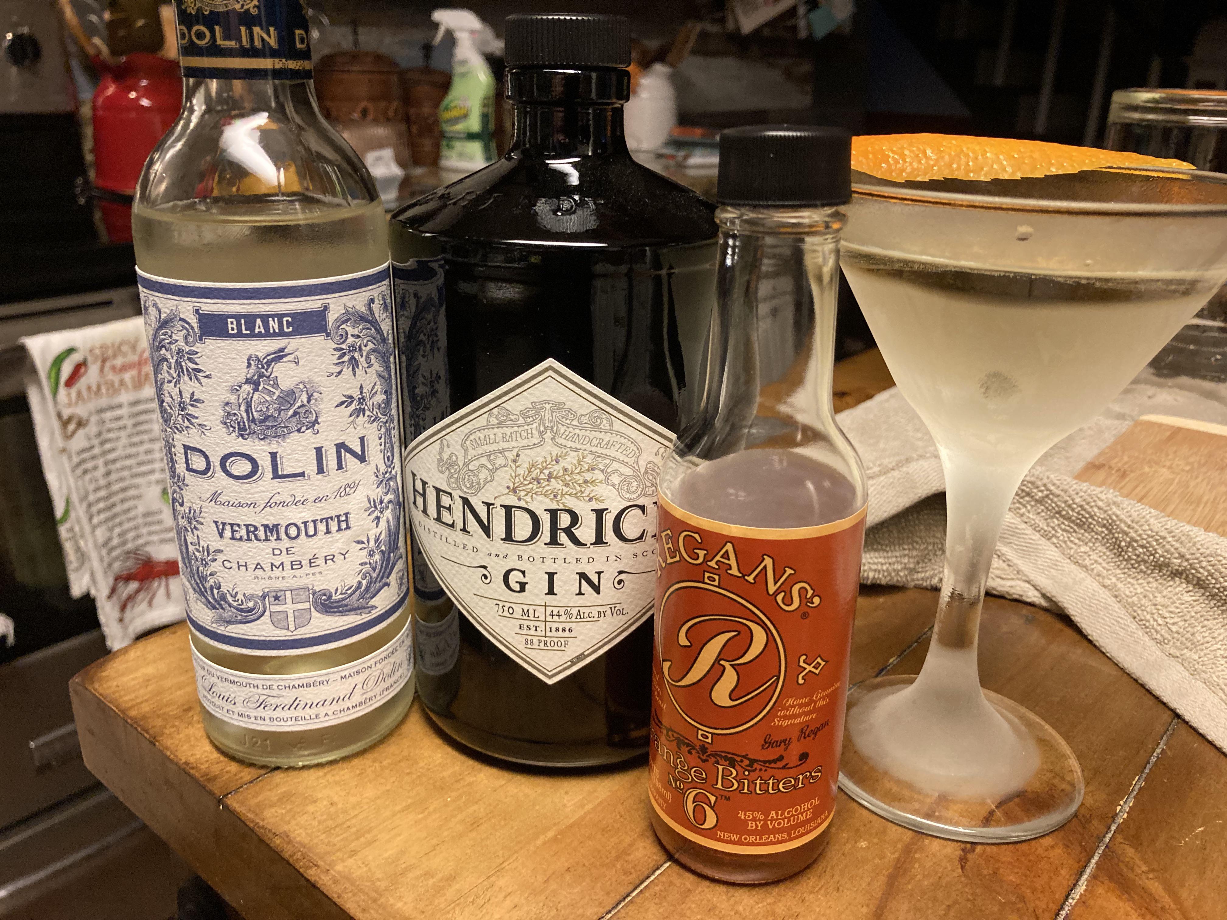 Is this a Martinez or a Martini? 🤔 r/cocktails