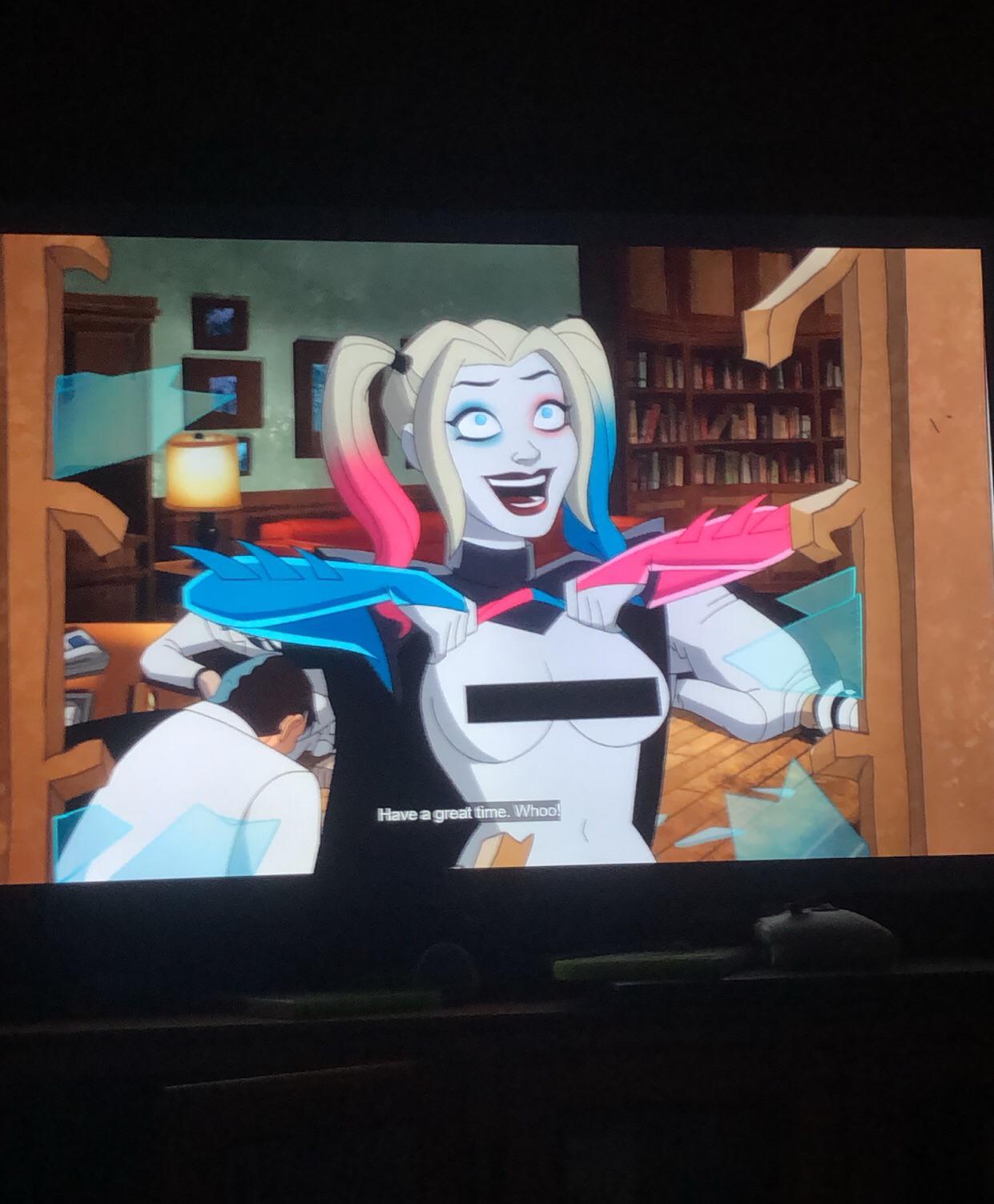 is there a lore reason why harley quinn has her titties out? is this canon? is she stupid? : r