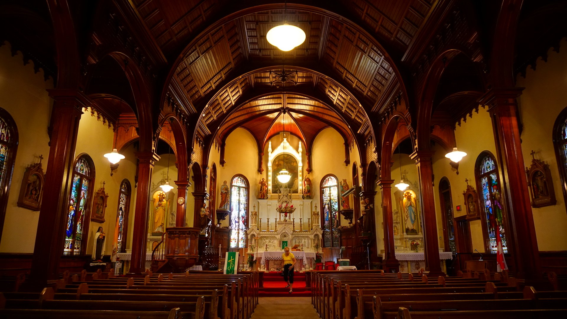 Interior of St Joachim’s Church (1899) in Edmonton, Alberta, Canada r