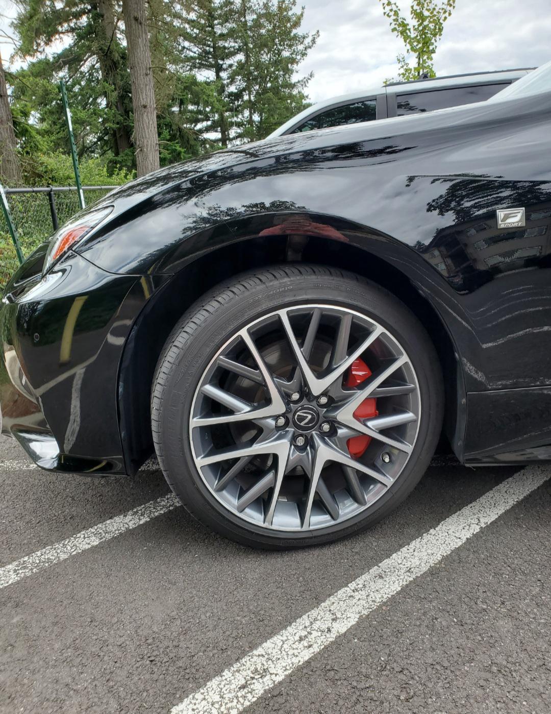 Painted the brake calipers on my RC 350 😍 r/Lexus