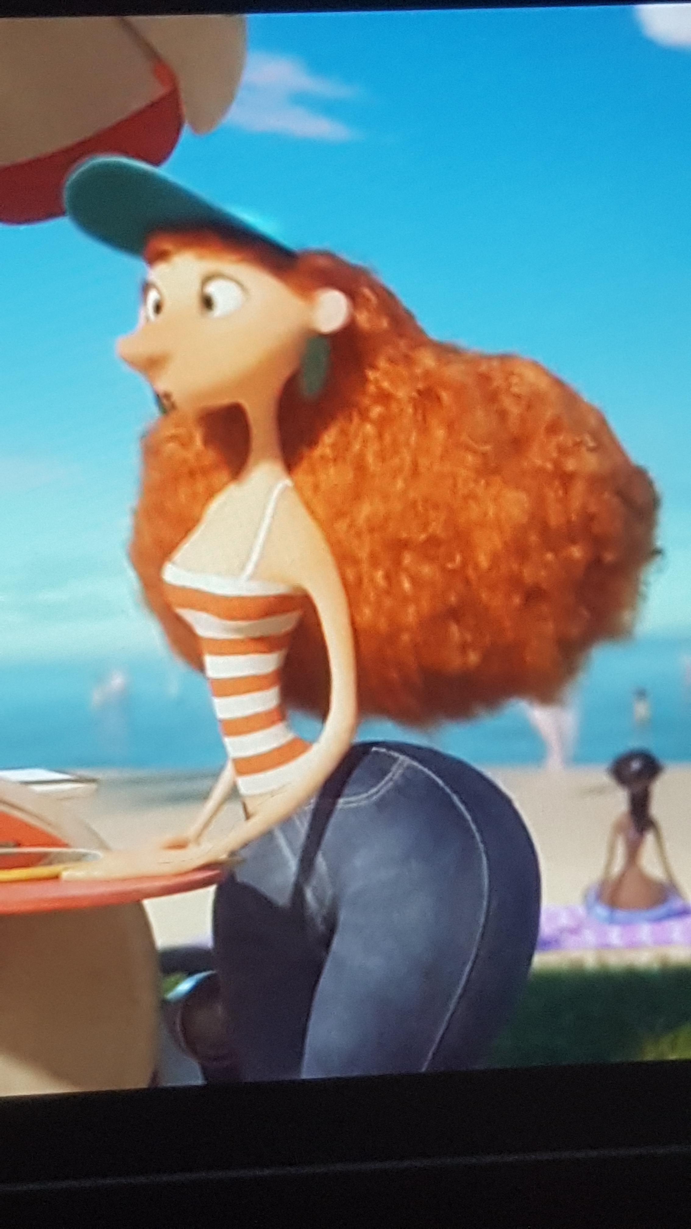 Dear god, this is a whole different level of "pixar mom" body type : r