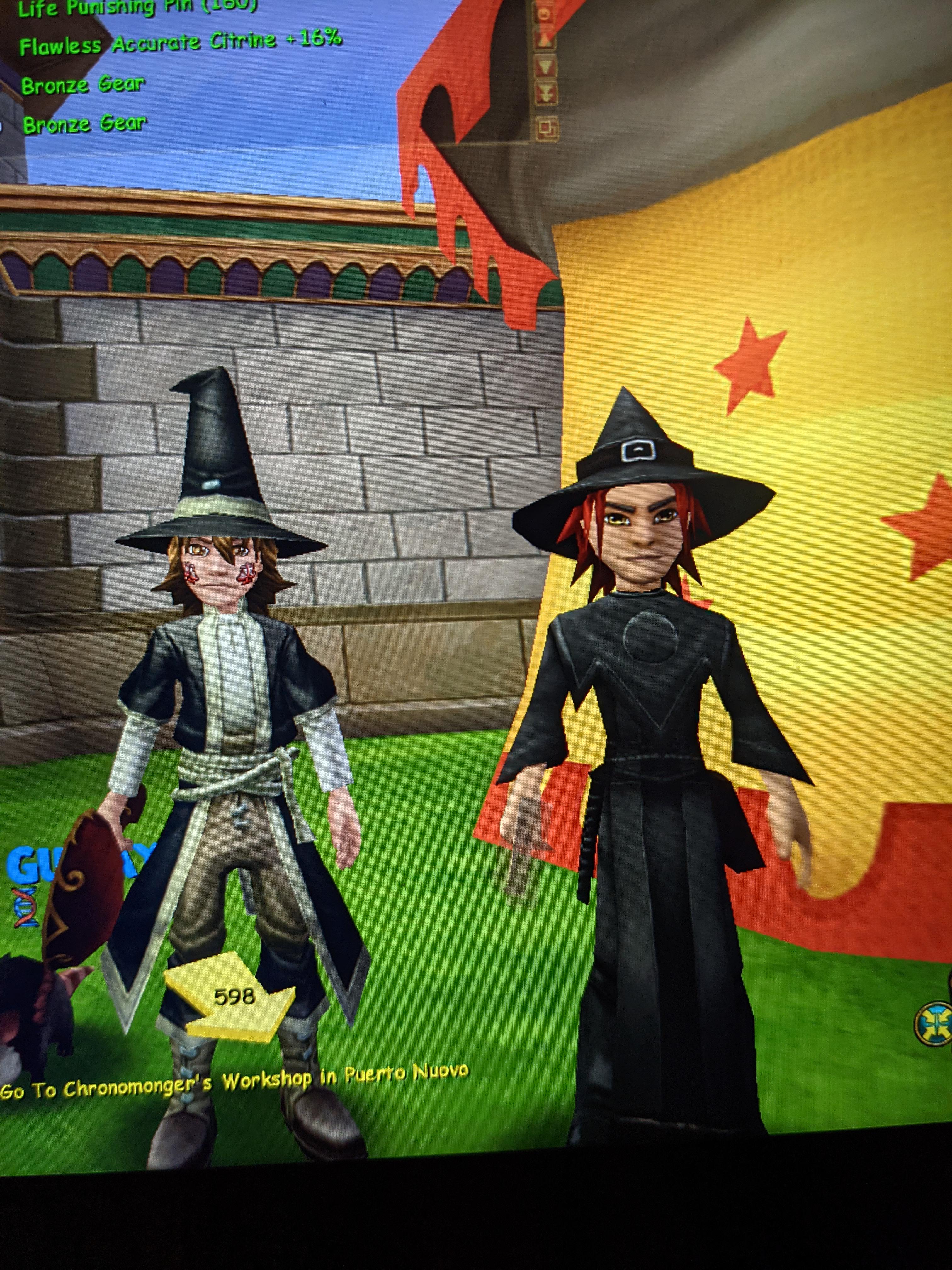 which starting robes do y'all prefer? New or Old? r/Wizard101