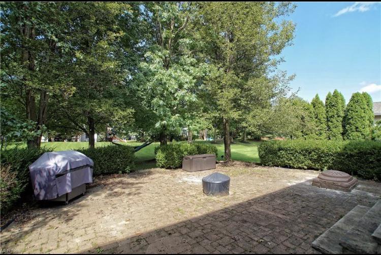 Can I pressure wash this paver patio? r/pressurewashing