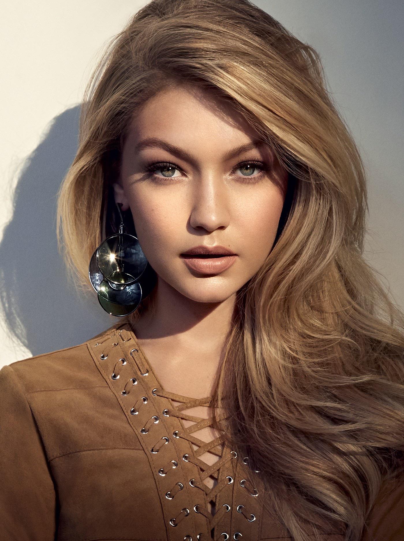 Gigi Hadid : celeb_blondes