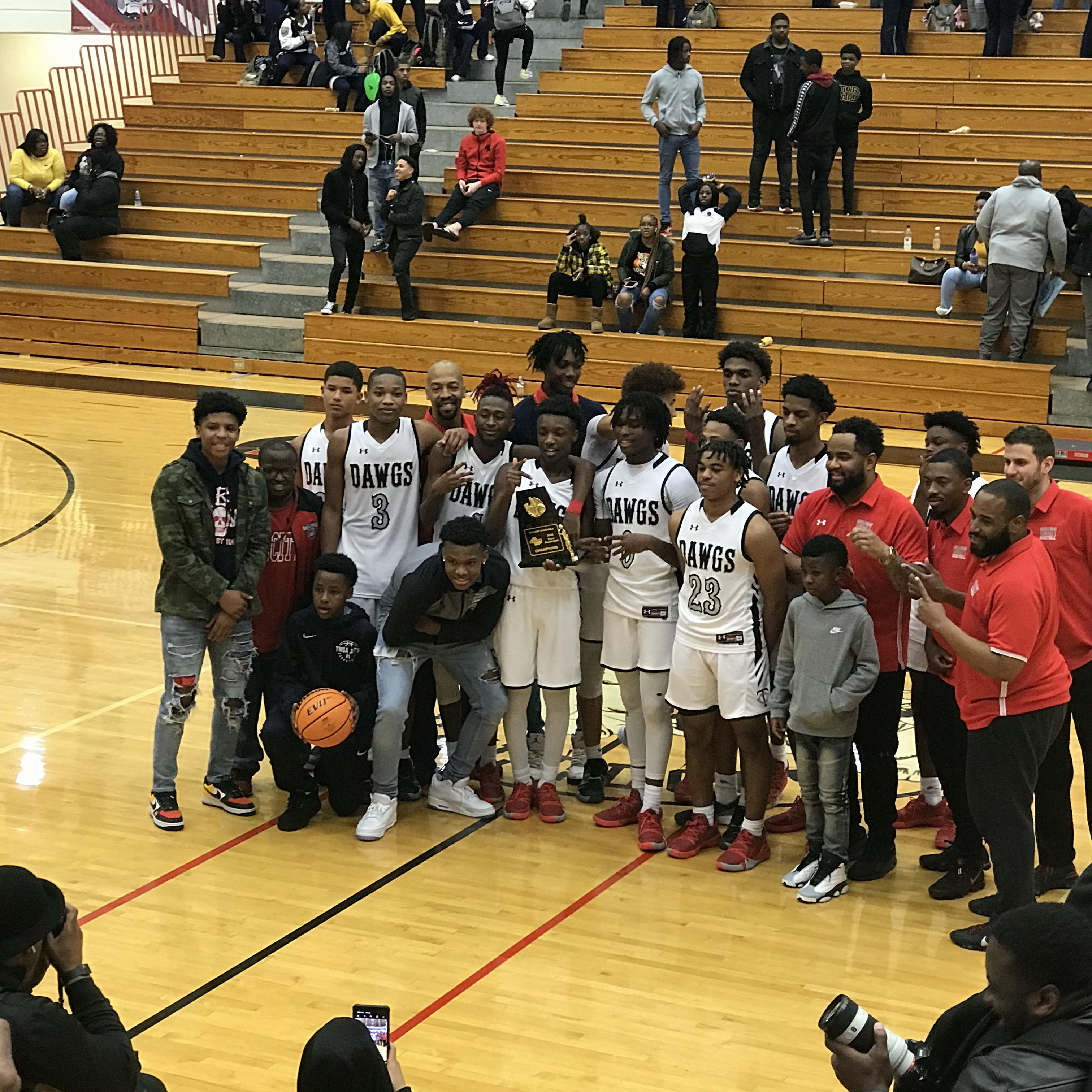 Tri Cities (East Point, GA) Bulldogs Boys Varsity Basketball Team Wins