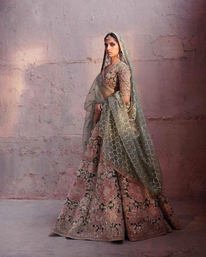 Sabyasachi Bridal Collection 2023 r/InVogue