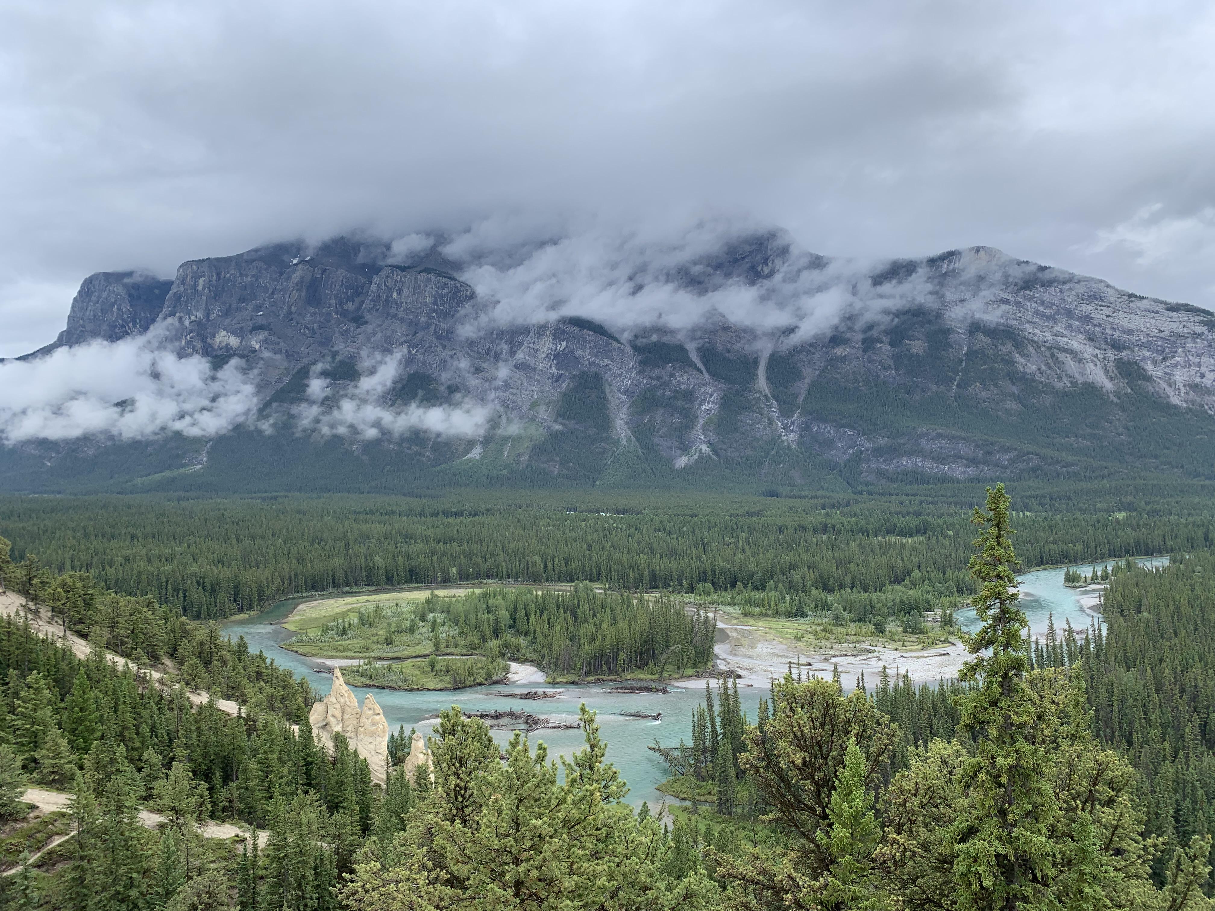 Banff National Park, Alberta, Canada [OC] r/Outdoors