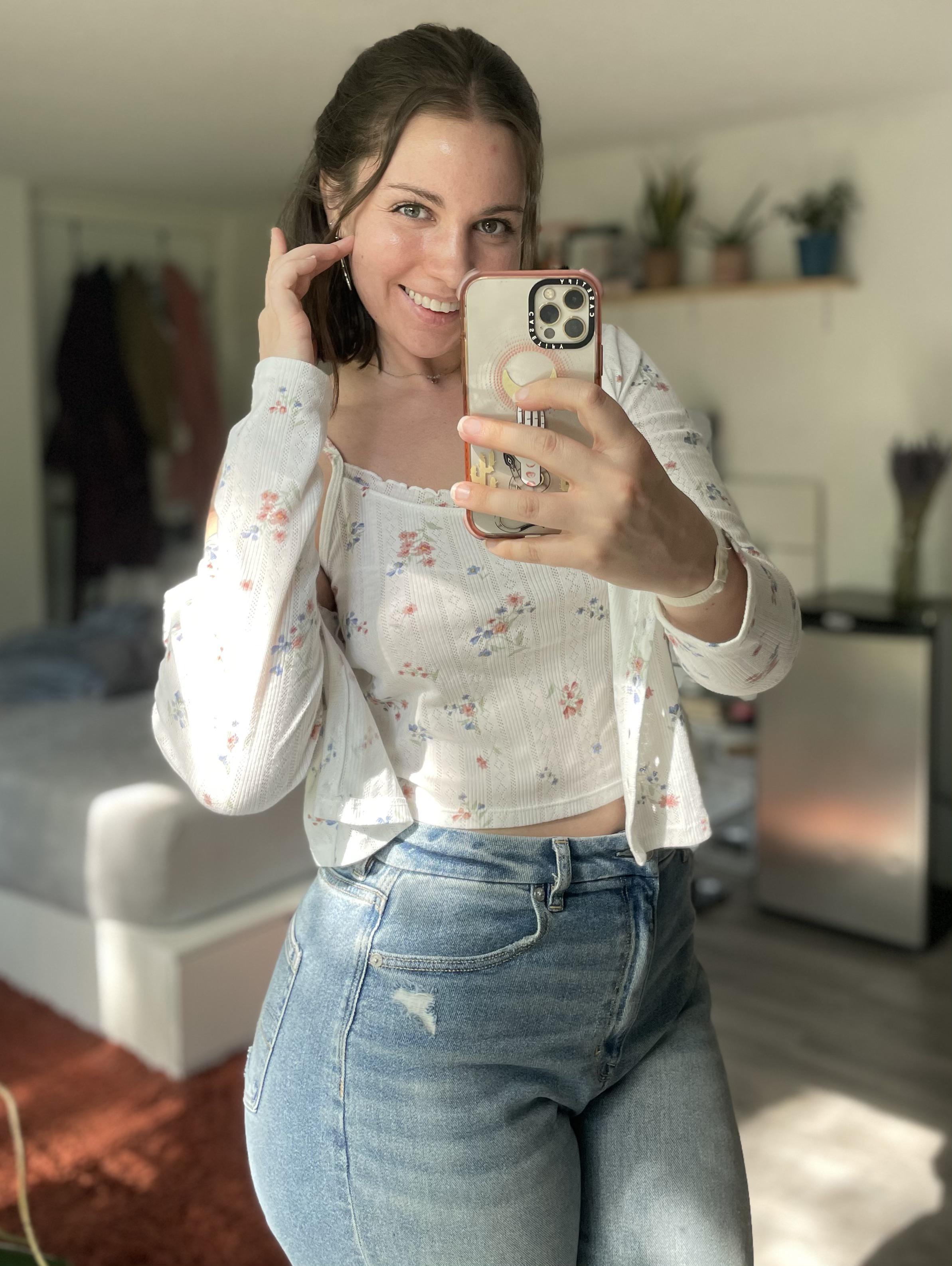 8111 best selfies images on Pholder | 32f chilling in the hot tub