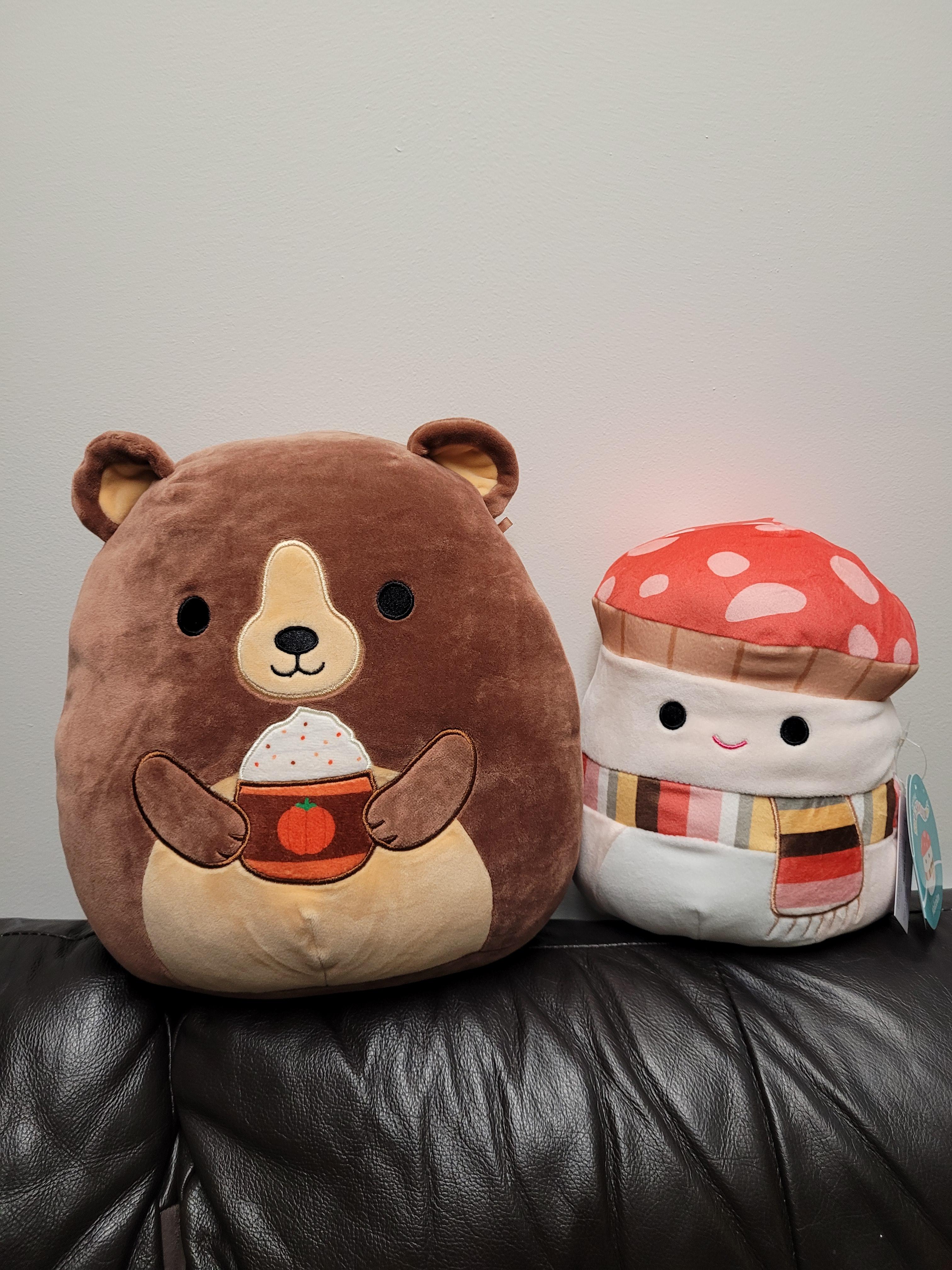 autumn squish mail! Baron with PSL and Malcolm with scarf 🍂☕🧣🎃 r