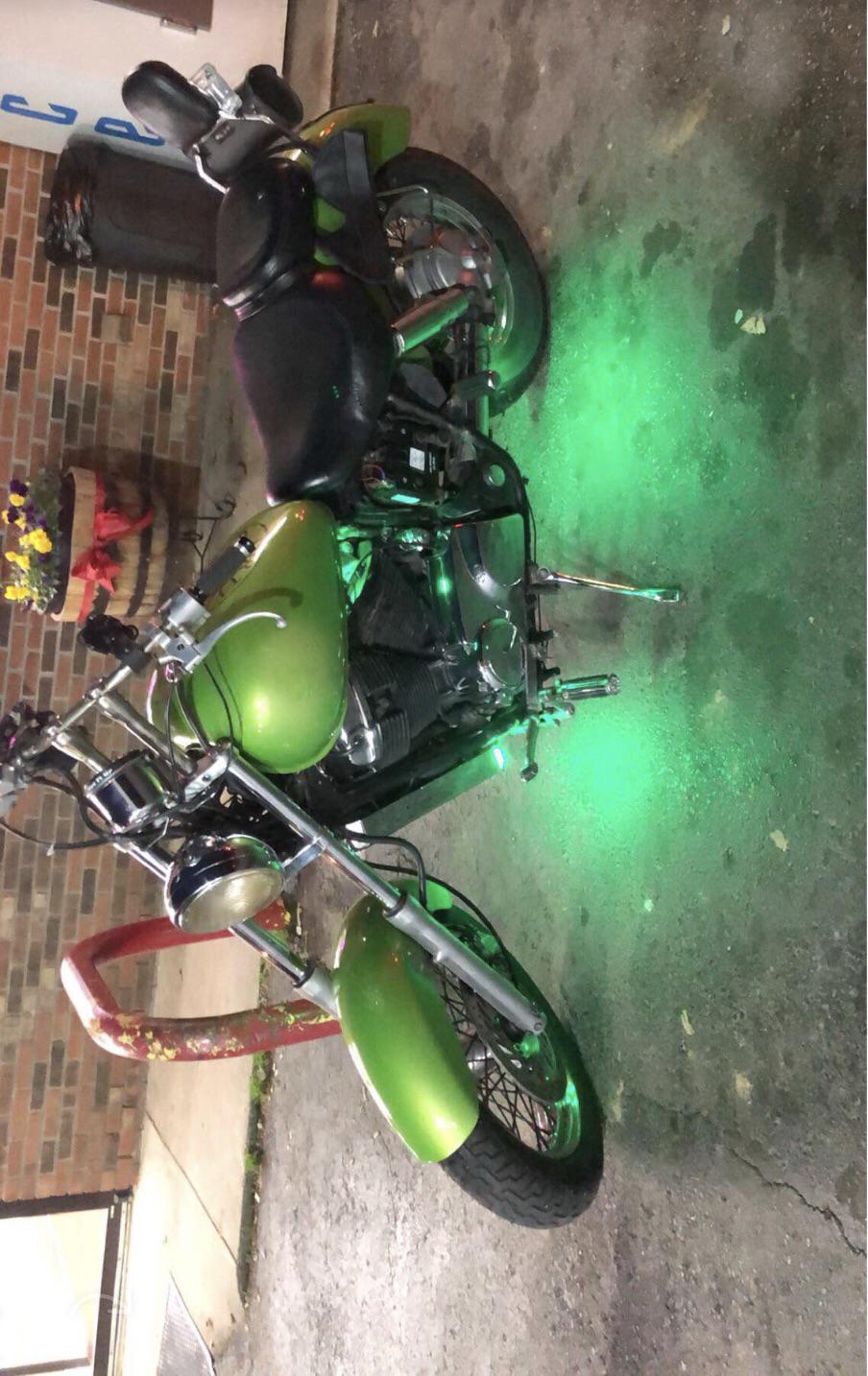 Here’s my 1995 Honda shadow vt1100. She now has saddles on : r/hondashadow