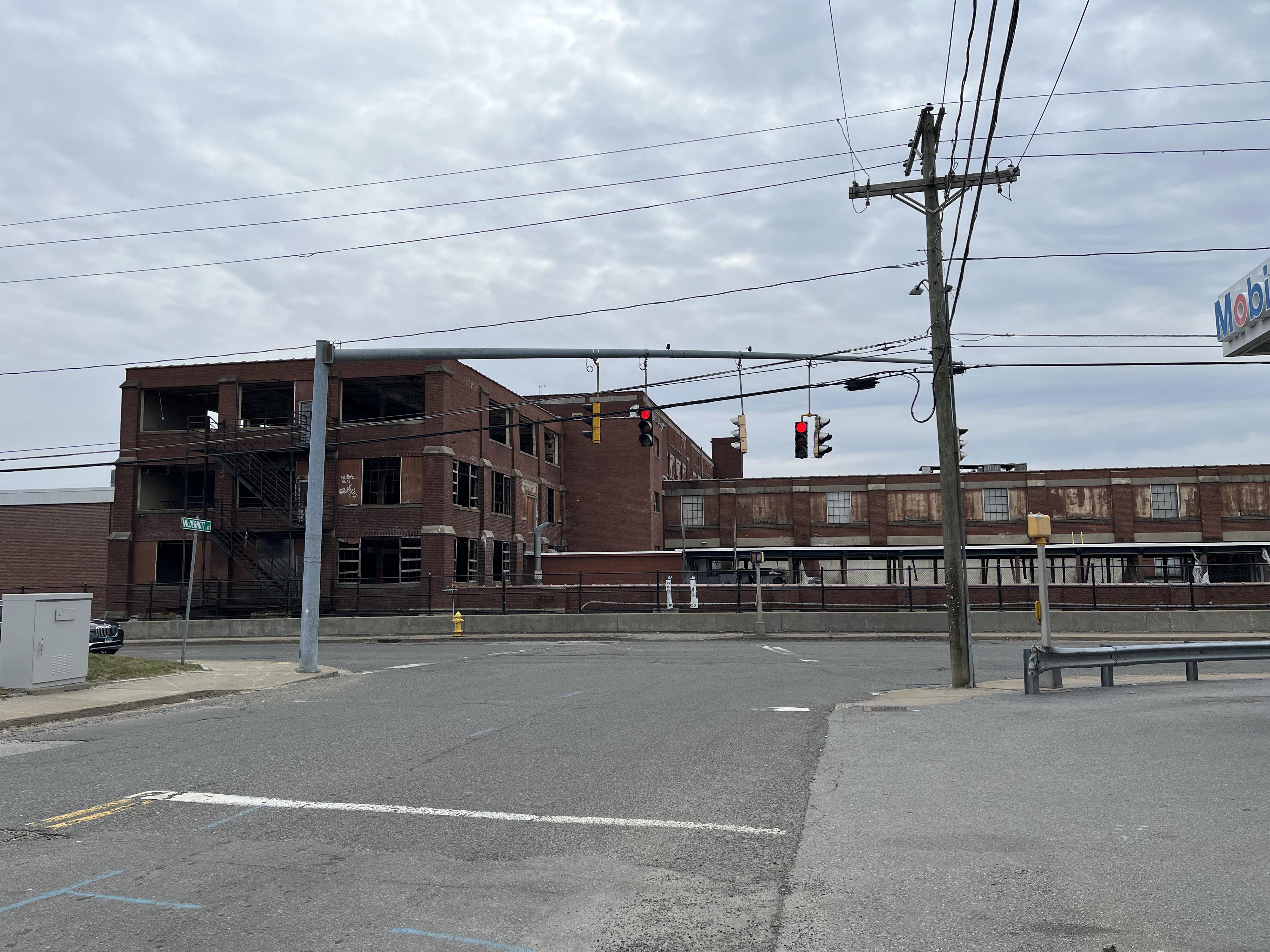 Abandoned factory building slated for demolition (Torrington, CT) [OC] r/AbandonedPorn