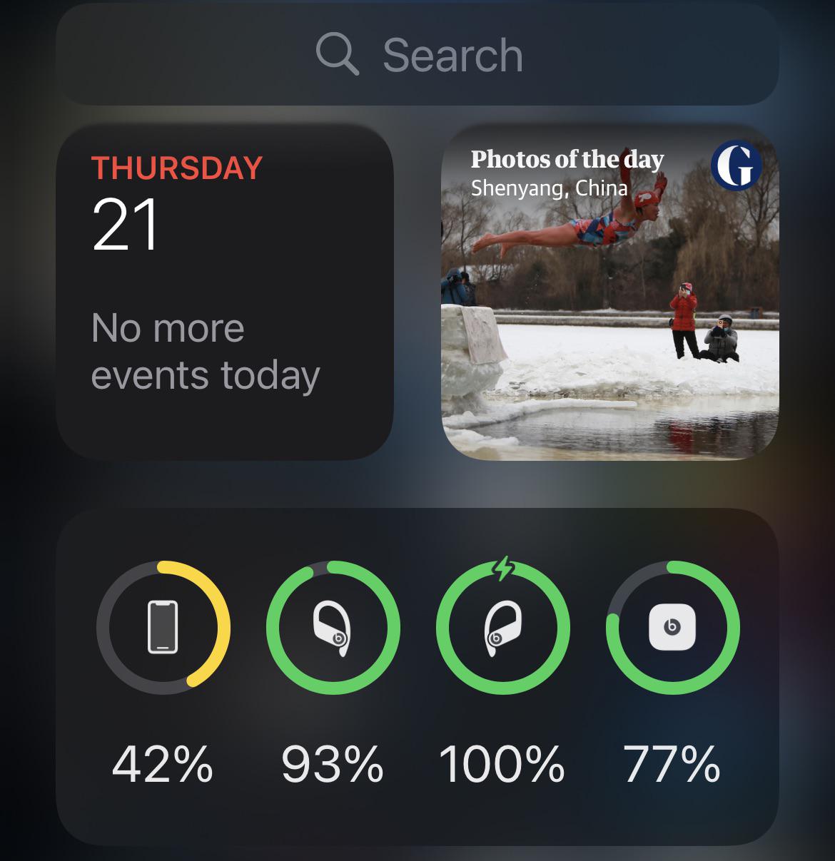 Battery widgets really helpful for powerbeats pro...wish there were