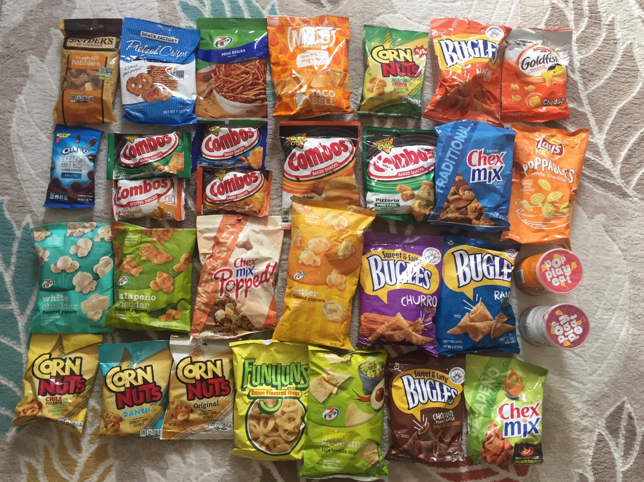 Thank you u/taggartcontinental for these delicious looking NYC snacks