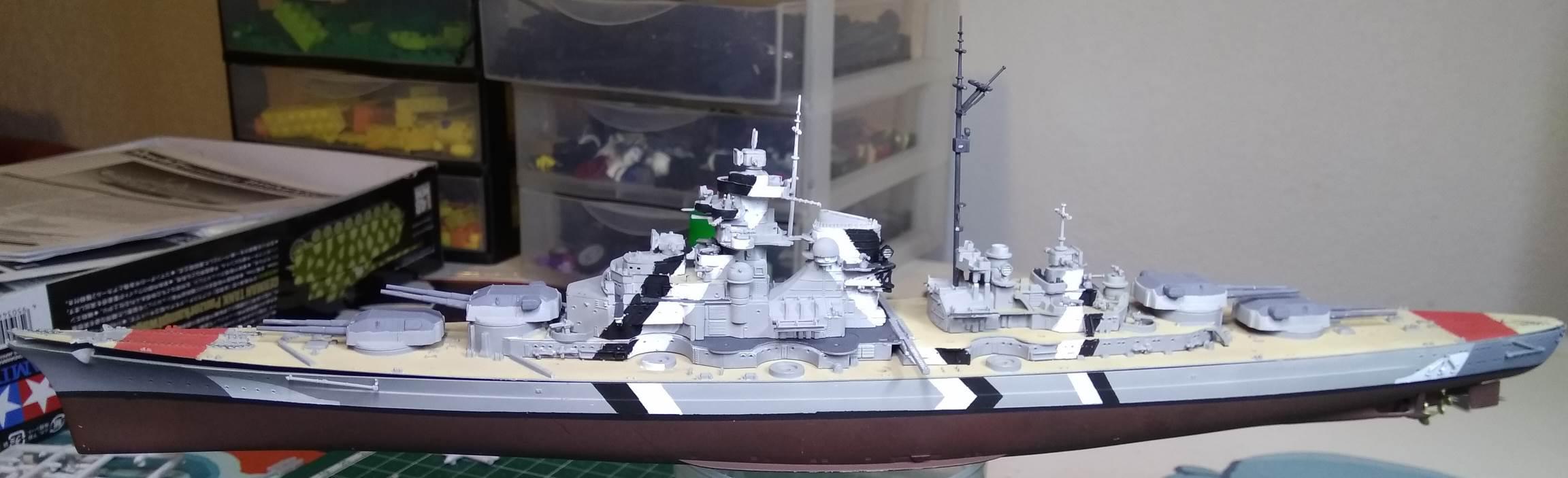 [WIP] Dreaded full Baltic camo on training Bismarck complete! Building