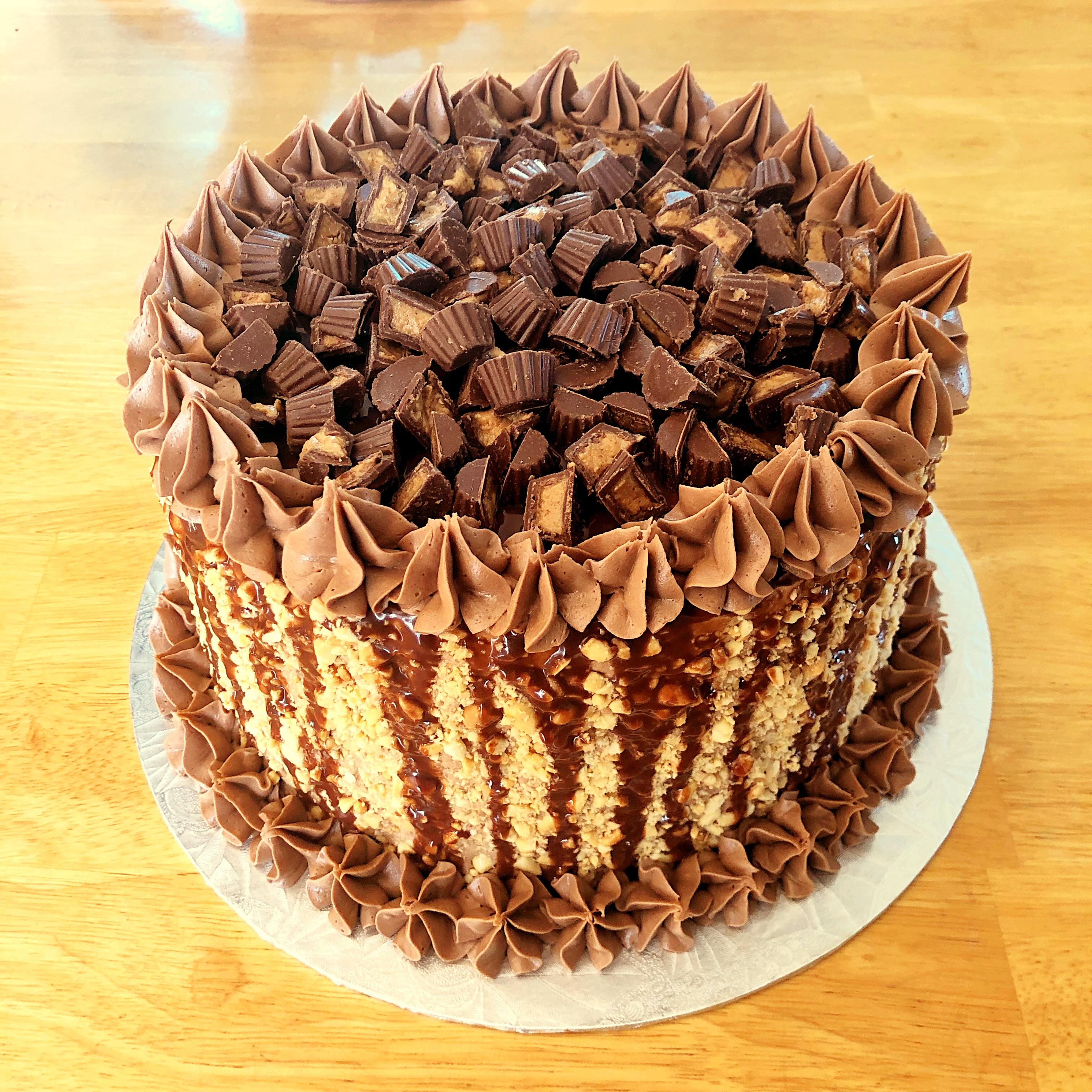 [Homemade] Reece Peanut Butter Cup Cake r/food