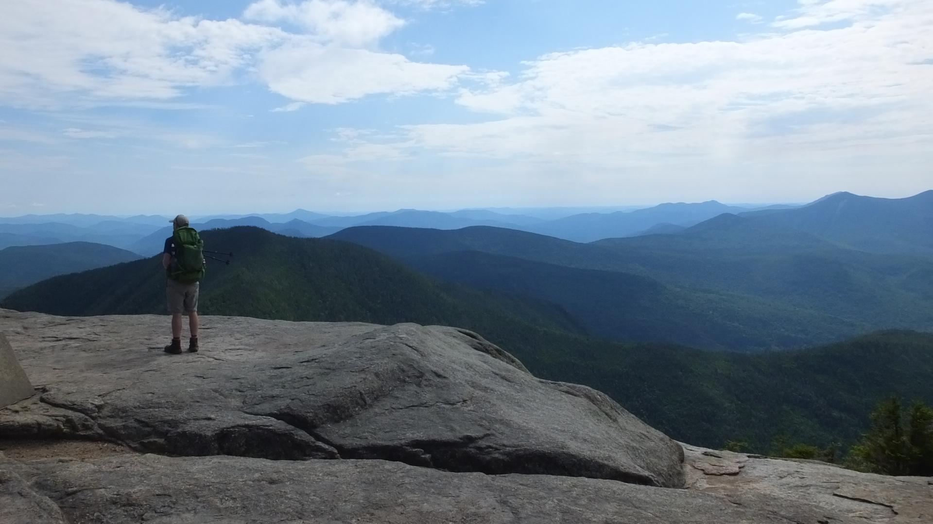 A fellow hiker last weekend on Mount Osceola, NH r/CampingandHiking