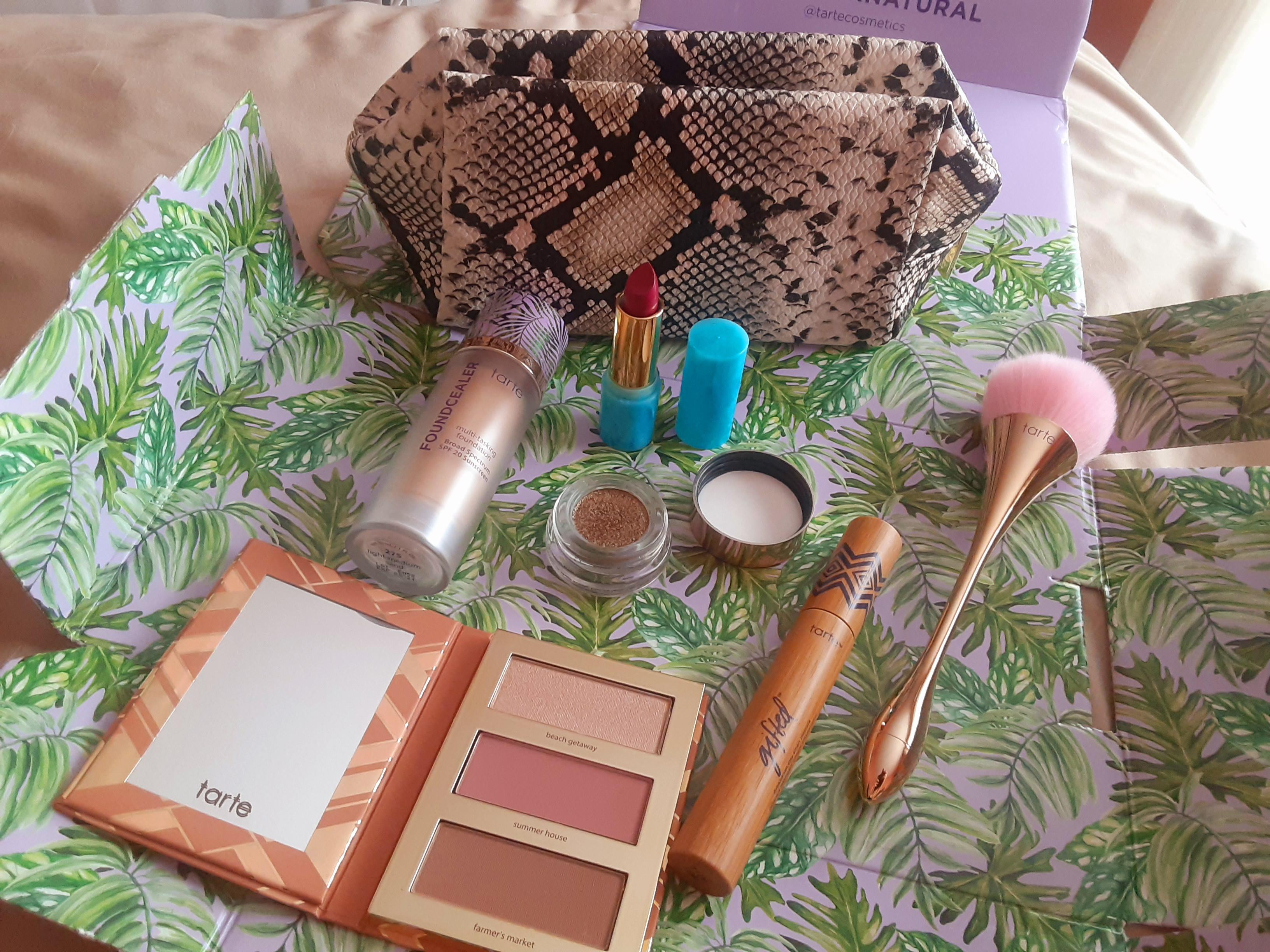 My Tarte custom kit, arrived 2 days after it shipped! BeautyBoxes