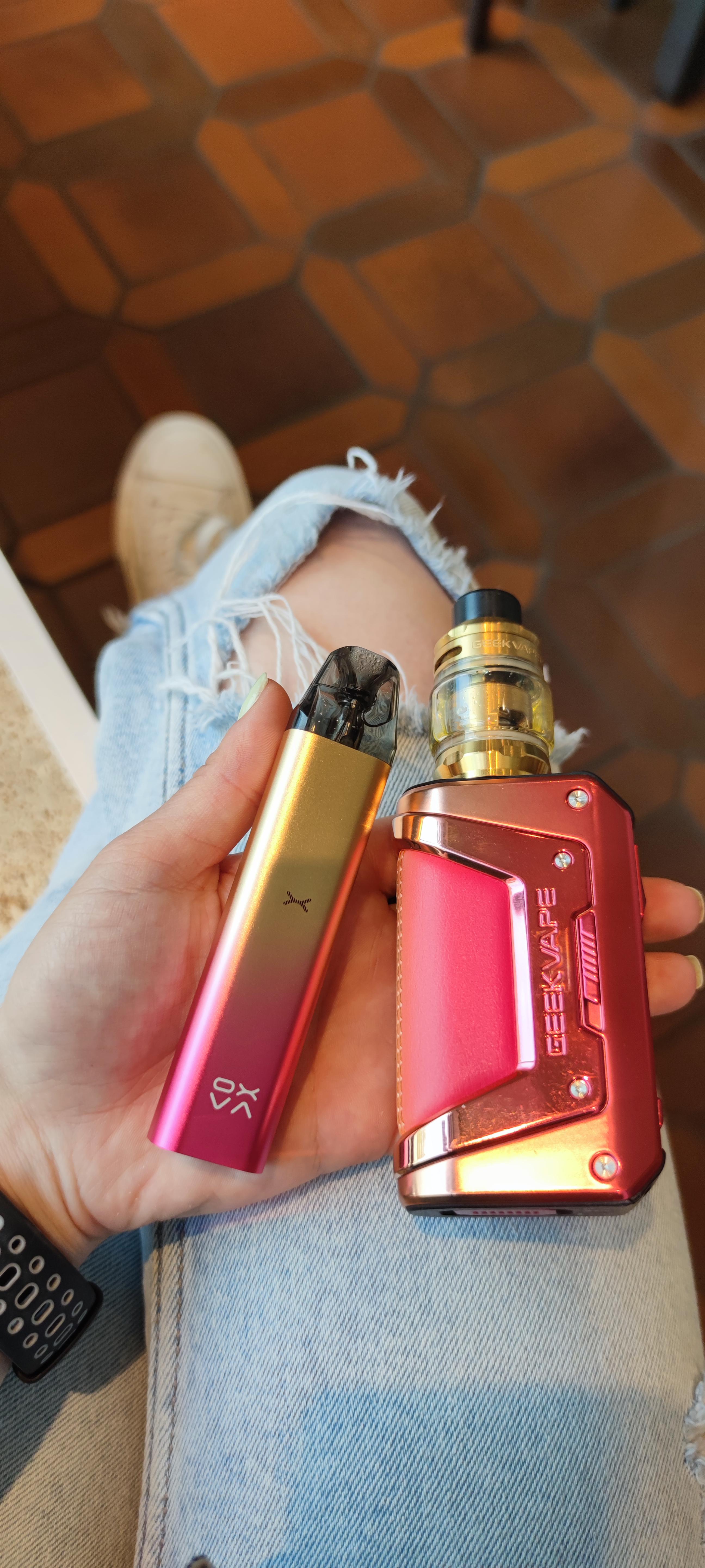 GeekVape legend 2 and OXVA xlim SE Vaping