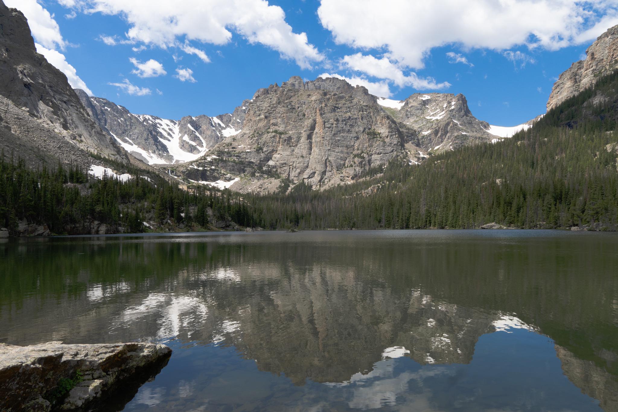 Lake of Glass Rocky Mountain national Park, Co [2048 × 1365] [OC] r/EarthPorn