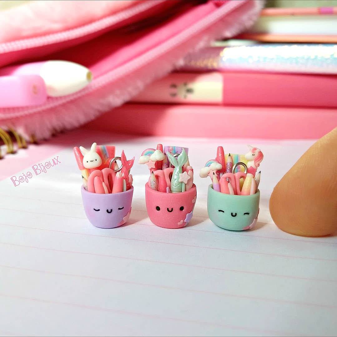 Kawaii pen holder charms (polymerclay) 💜 r/crafts