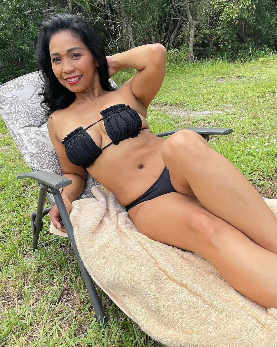 Filipina MILF : milf