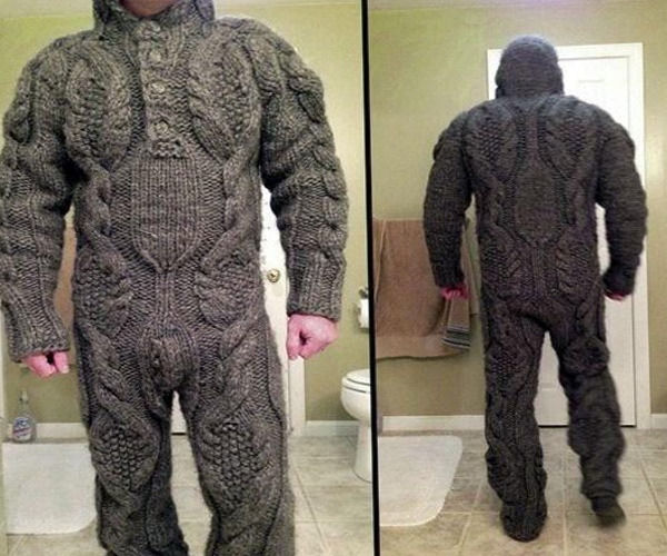 Adult knit onesie r/AbsoluteUnits