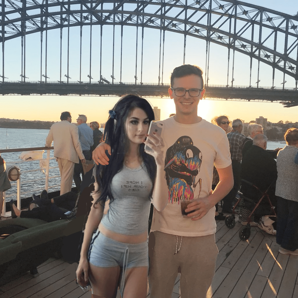 Idubbbz and his Girlfriend Anisa : Idubbbz