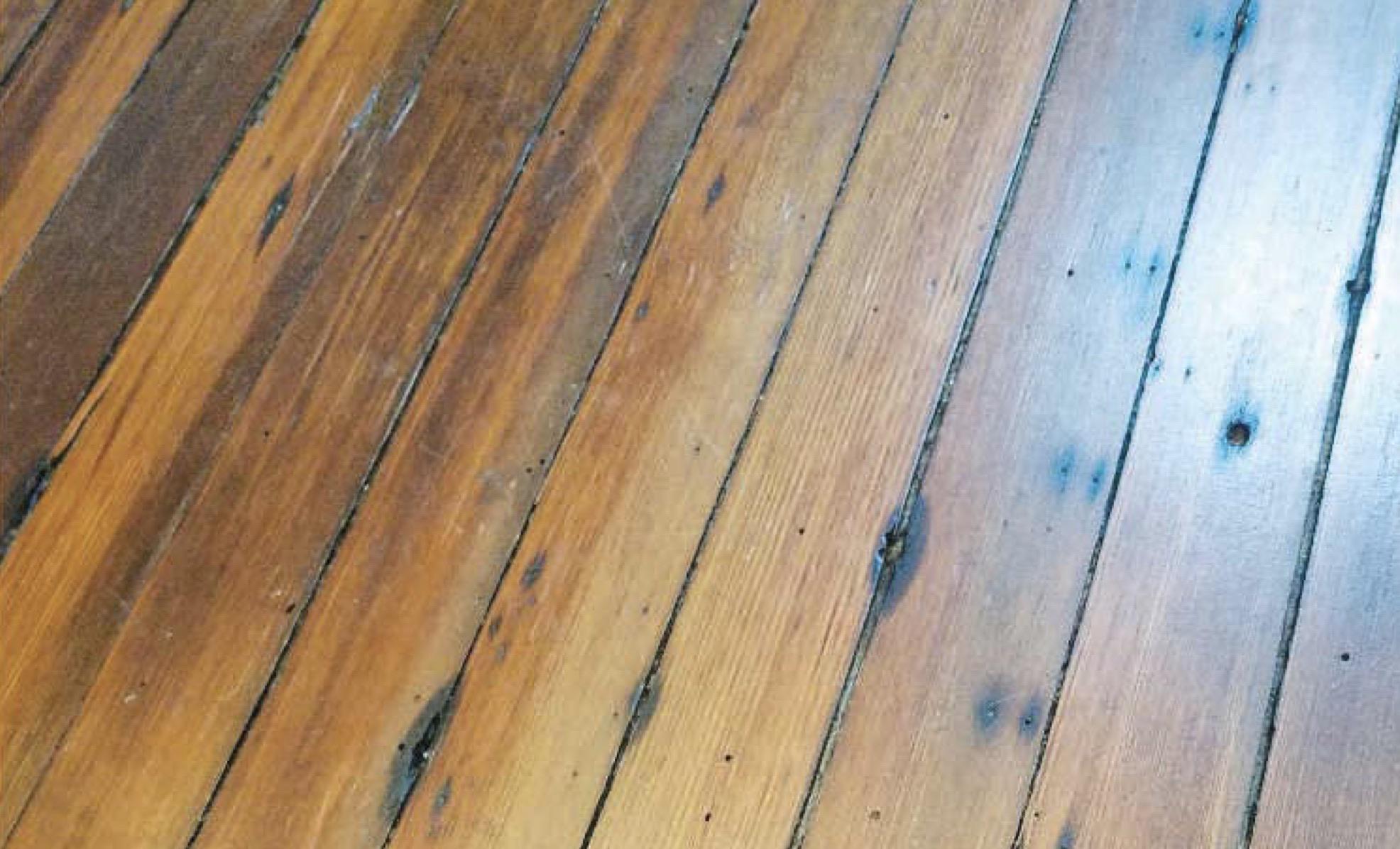 How to seal or fix these gaps for this wood flooring? r/howto