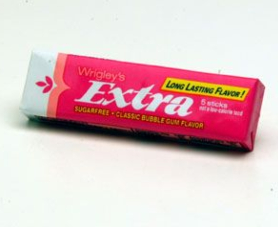 Dark pink Extra gum r/nostalgia