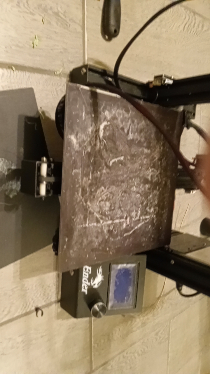 Is there replacements for ender 3 pro beds? I left it on and this