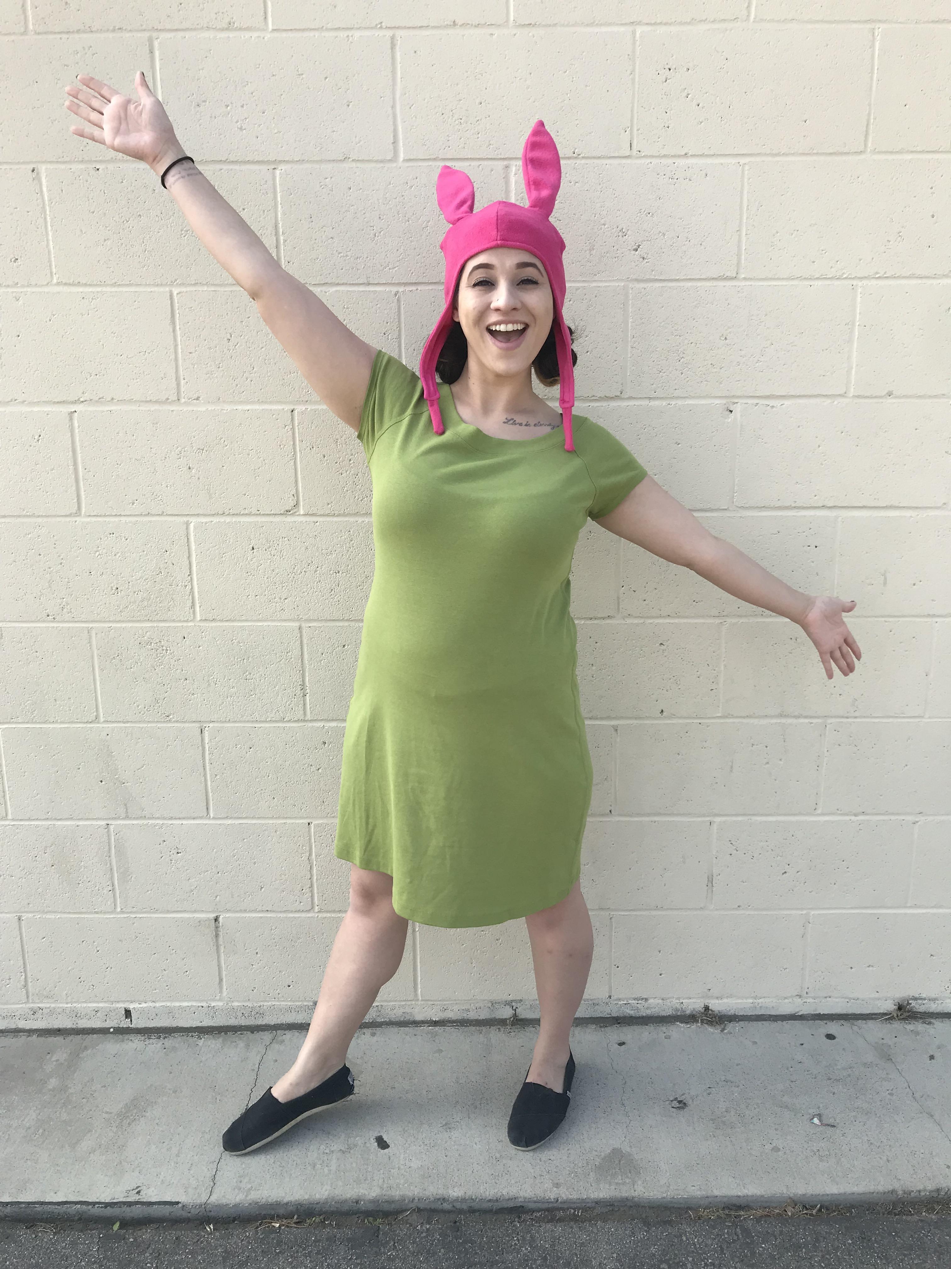 I haven’t seen a lot of Louise costumes here. So, here is mine