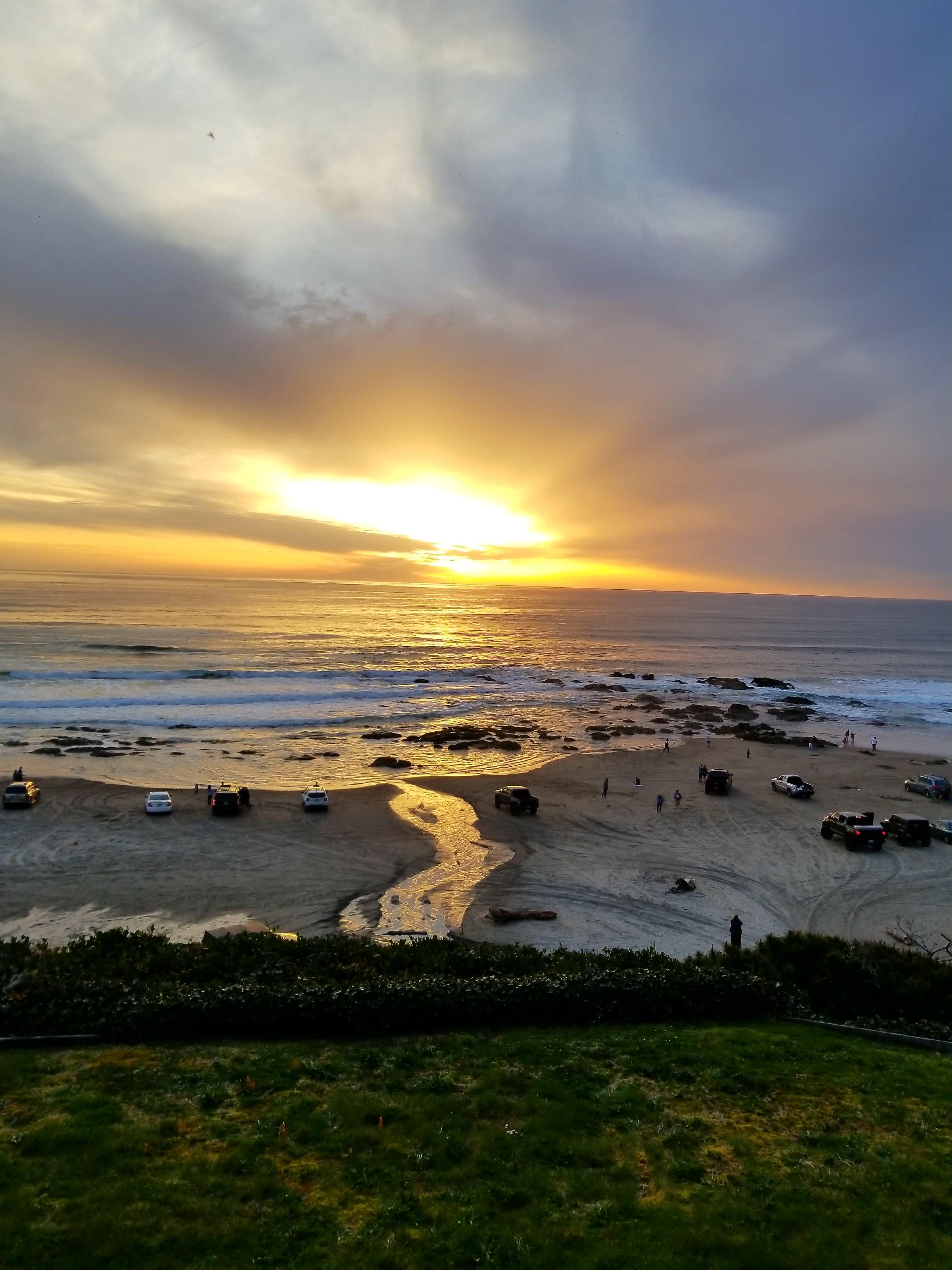 Beautiful sunset last night in Lincoln City, OR oregon