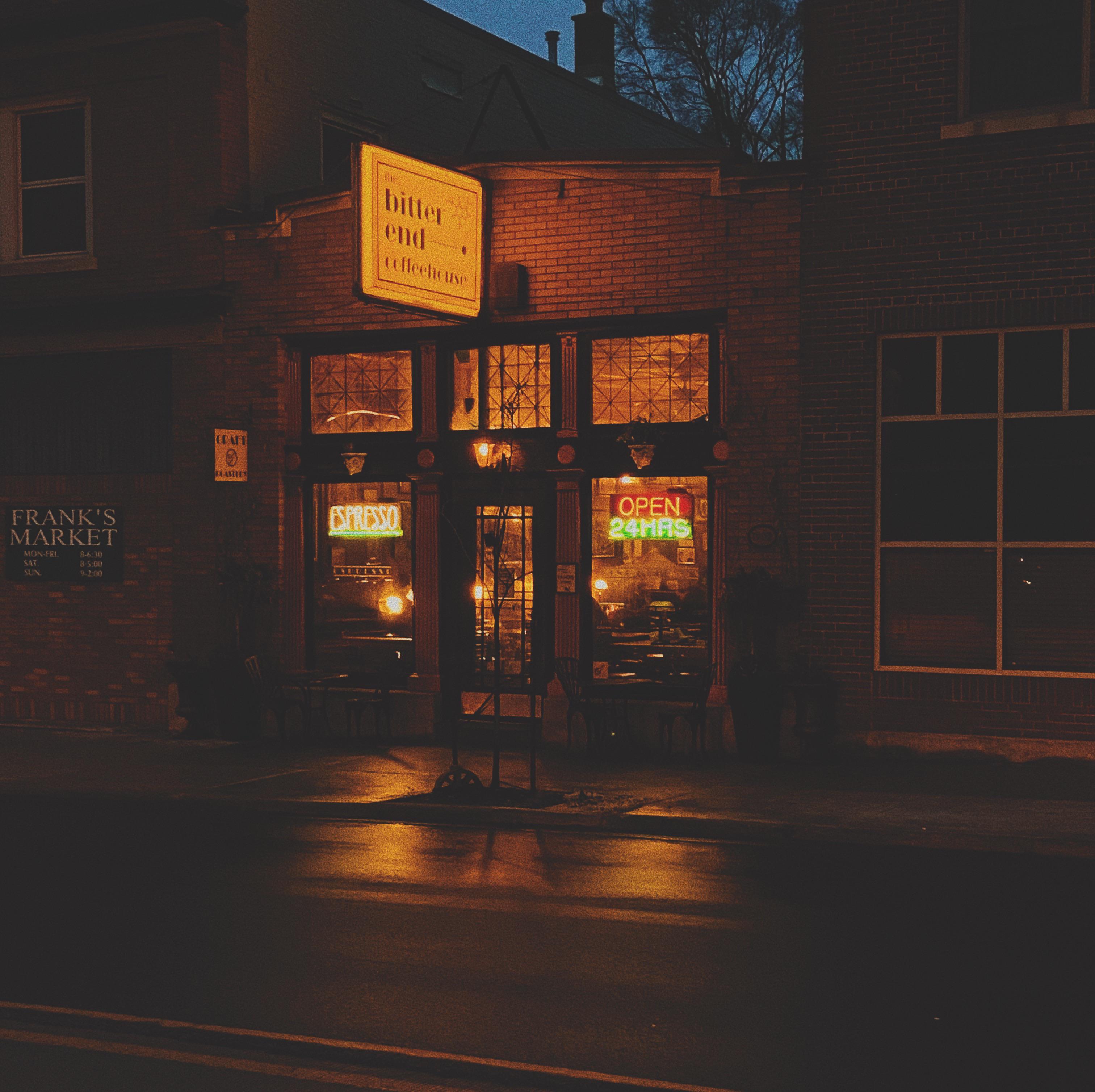 The Bitter End Coffeehouse Grand Rapids, MI. r/CozyPlaces