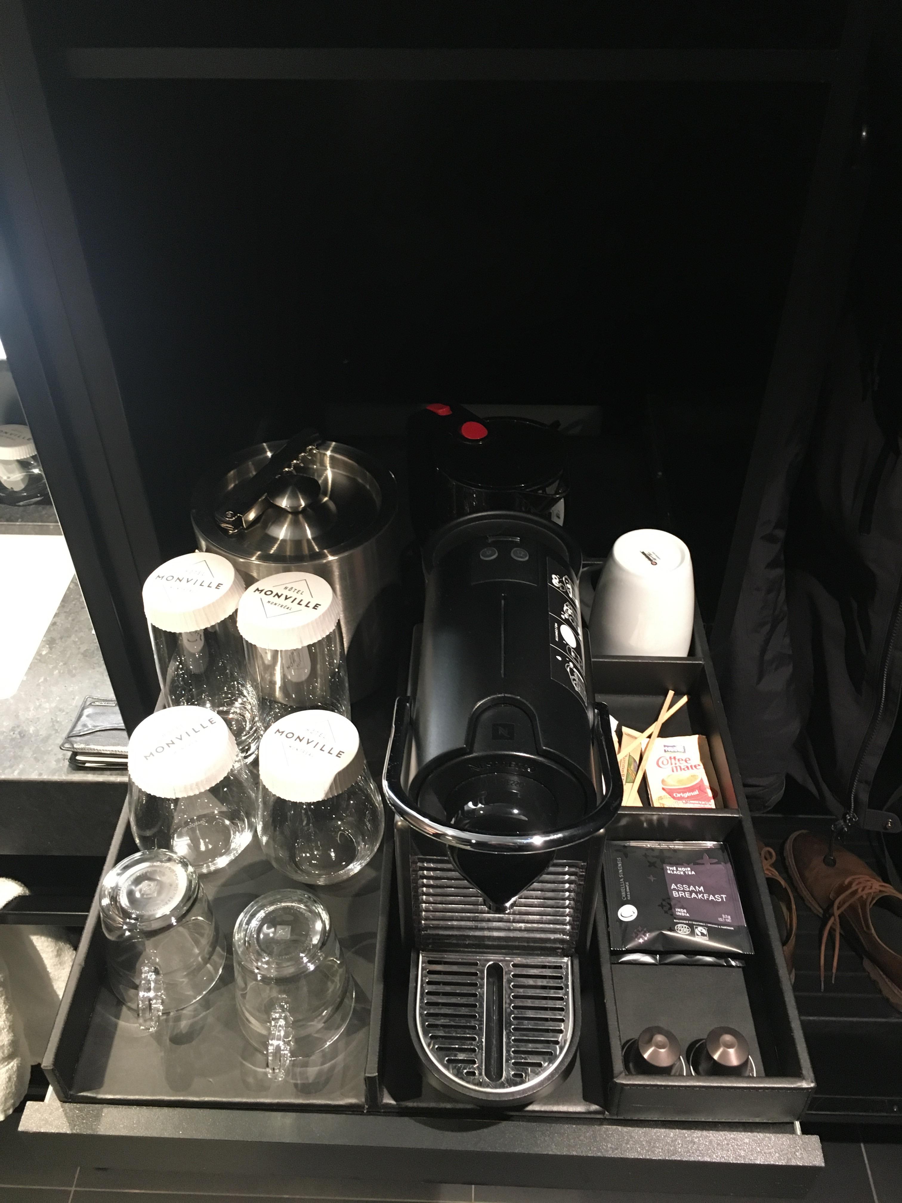This highly efficient coffee / tea setup in my hotel room. r
