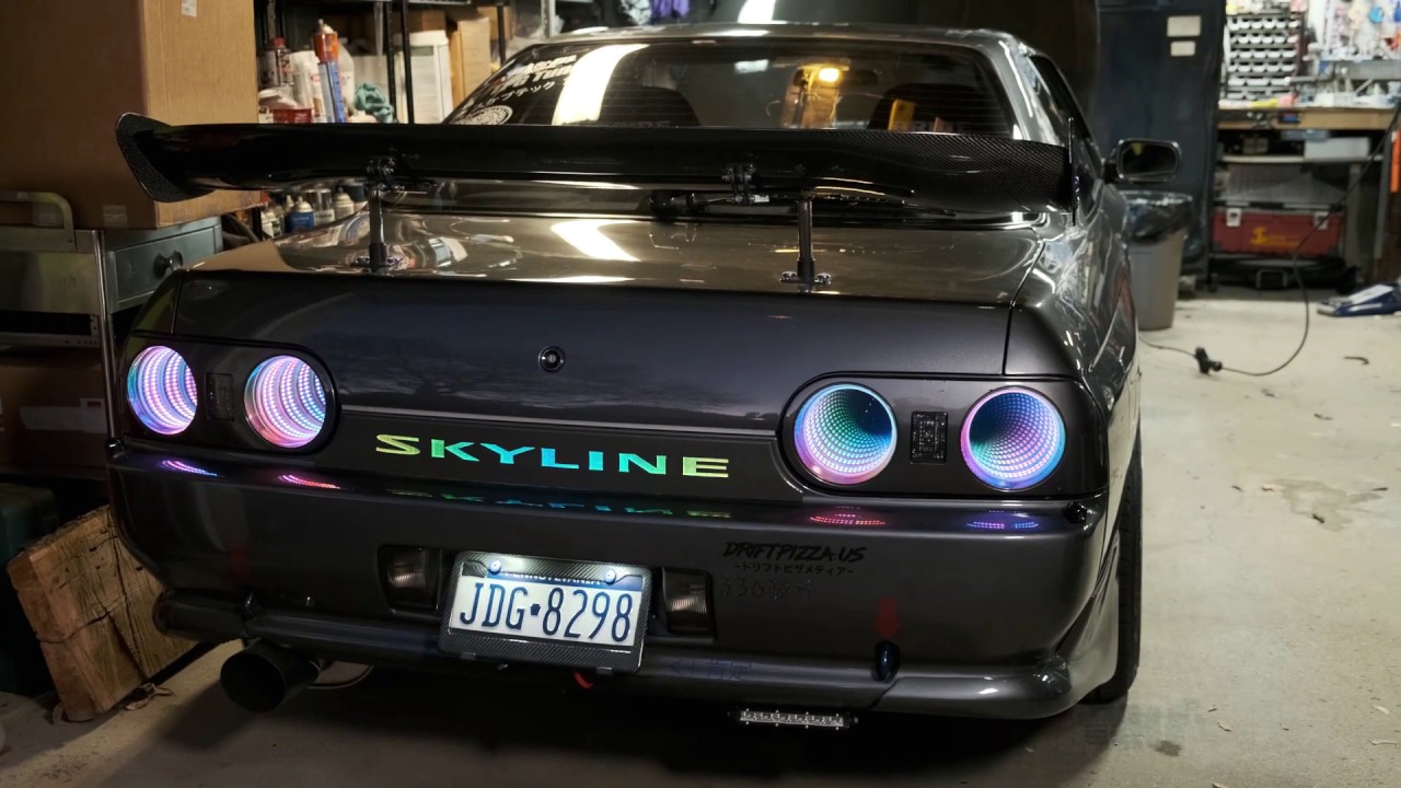 Nissan Skyline with infinity lights r/Autos