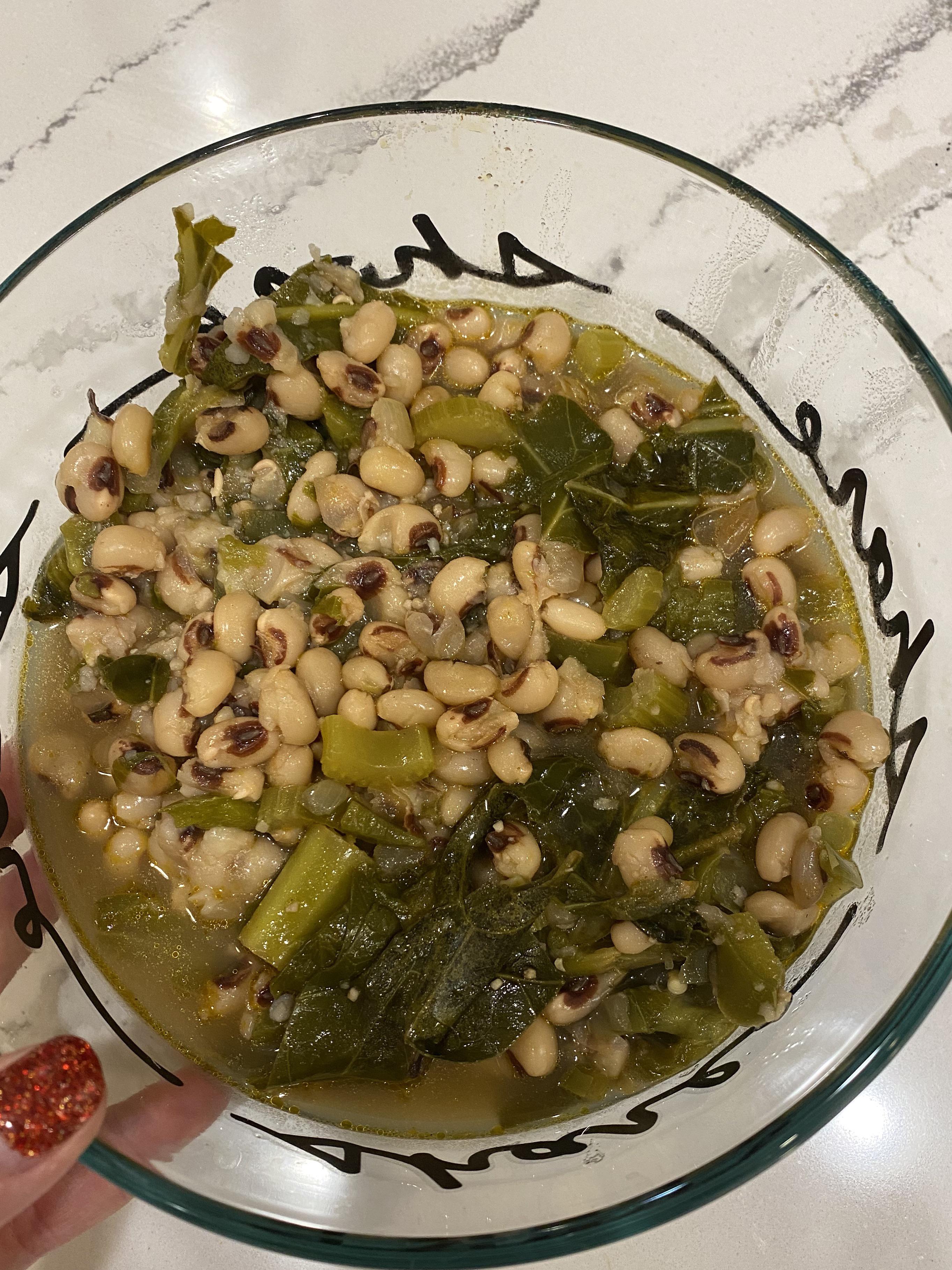 Black eyed peas and collared greens! First time using the instant pot