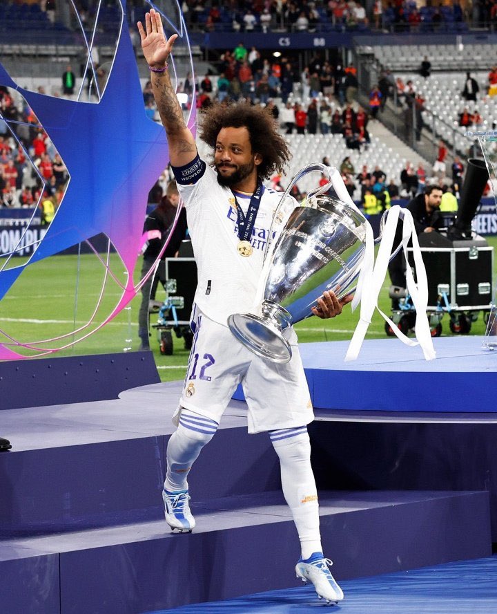 Most decorated player in Real Madrid history with 25 titles. Farewell