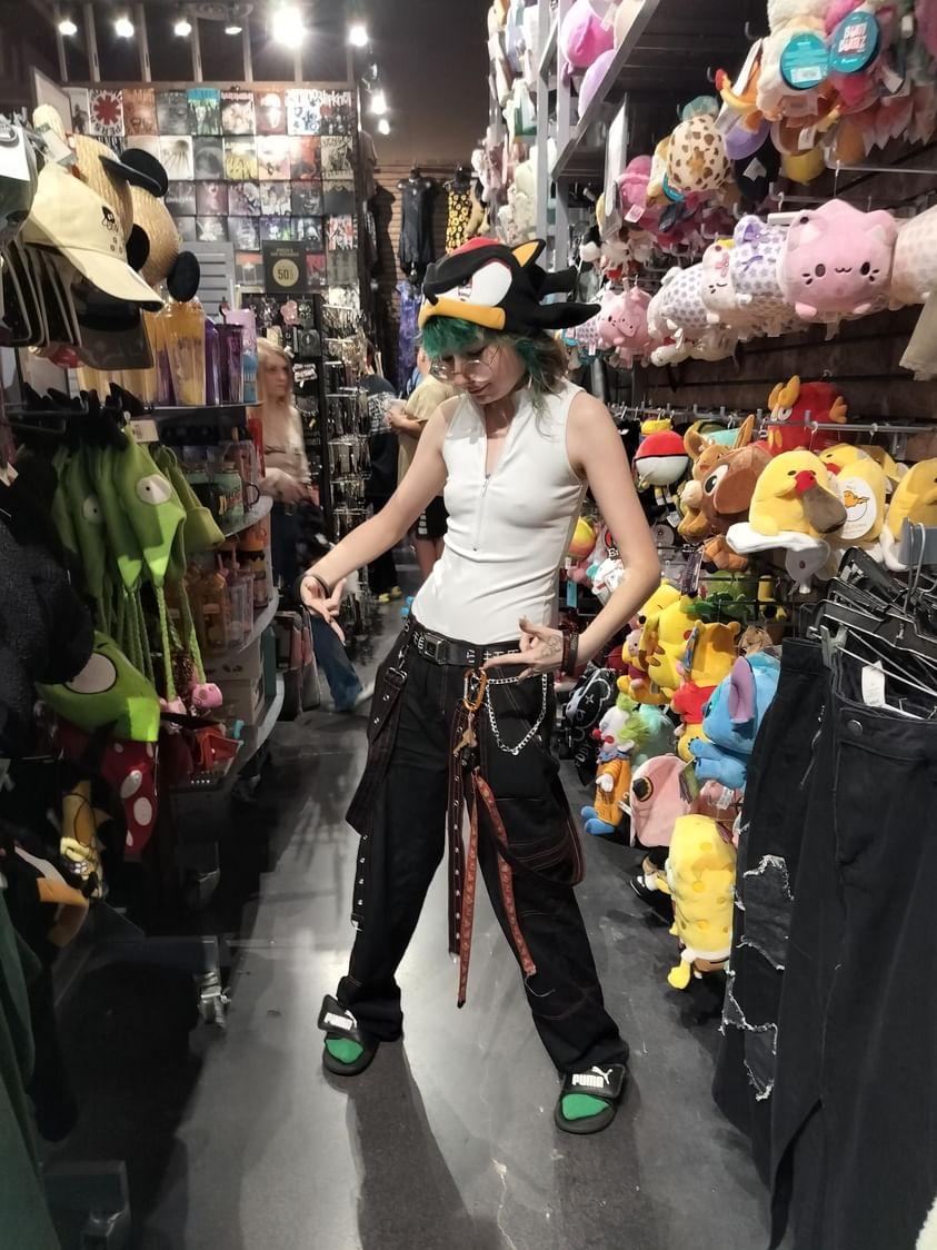 Peachy (u/Lil_Peachy_Fox) - Reddit