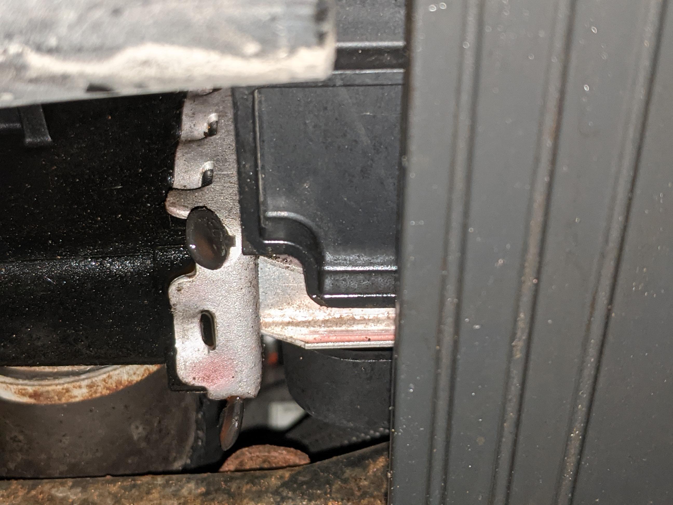 Repair 2014 Chevy Volt main engine radiator leak? r/MechanicAdvice