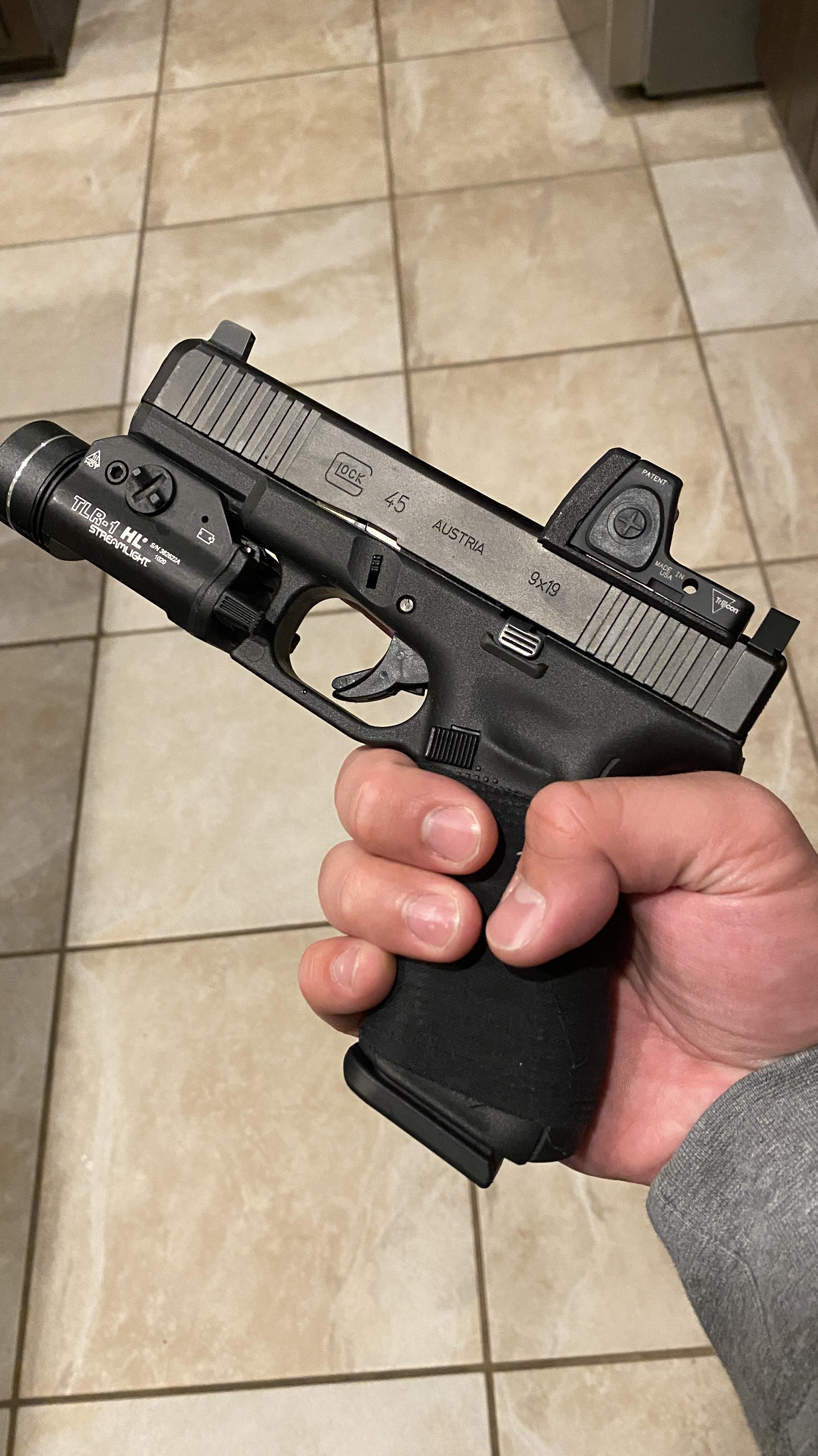 My daily carry. G45 MOS. r/Glocks