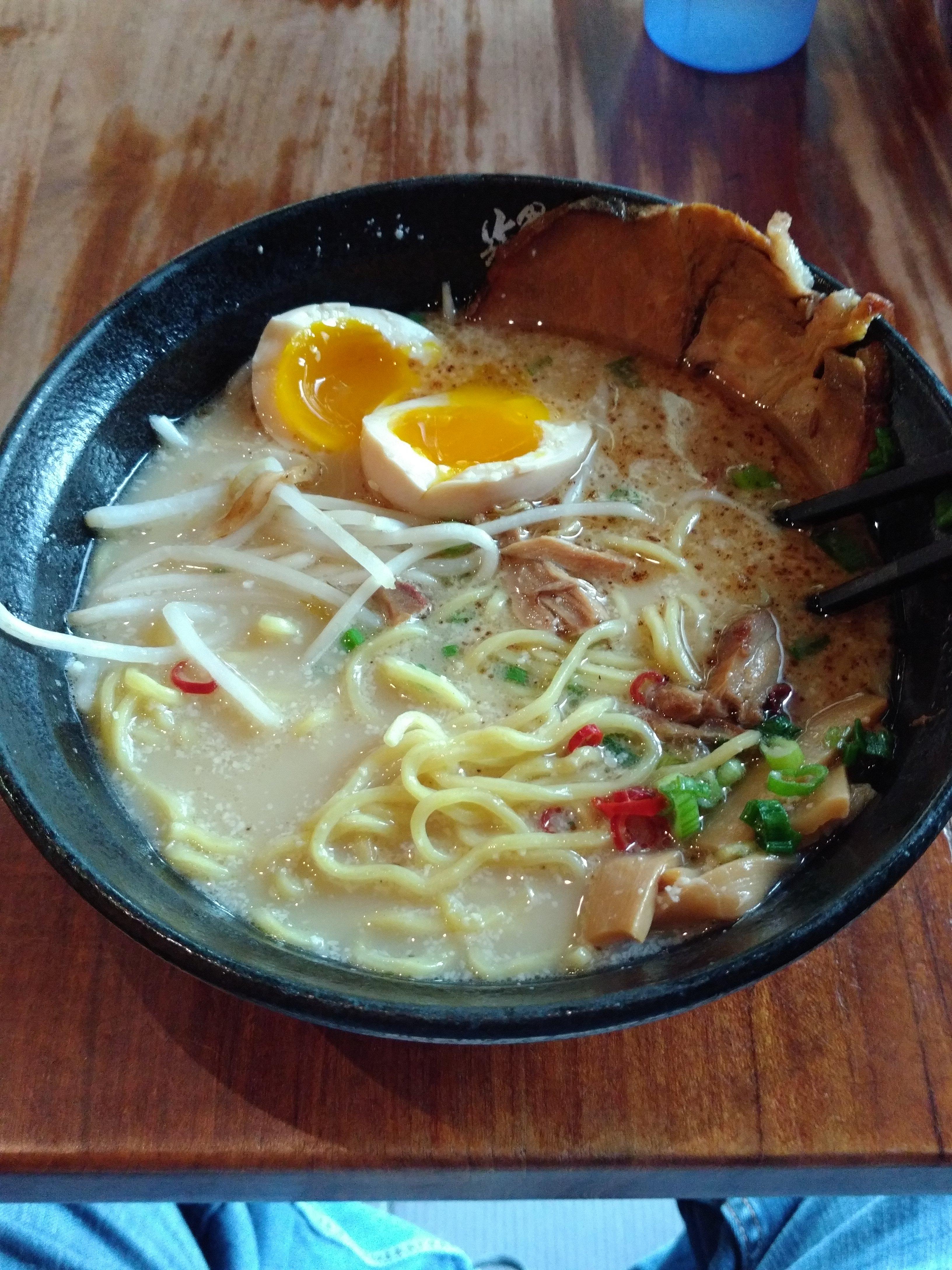 Garlic Tonoktsu Shoyu Ramen from Kizuki in Bellevue, WA r/ramen