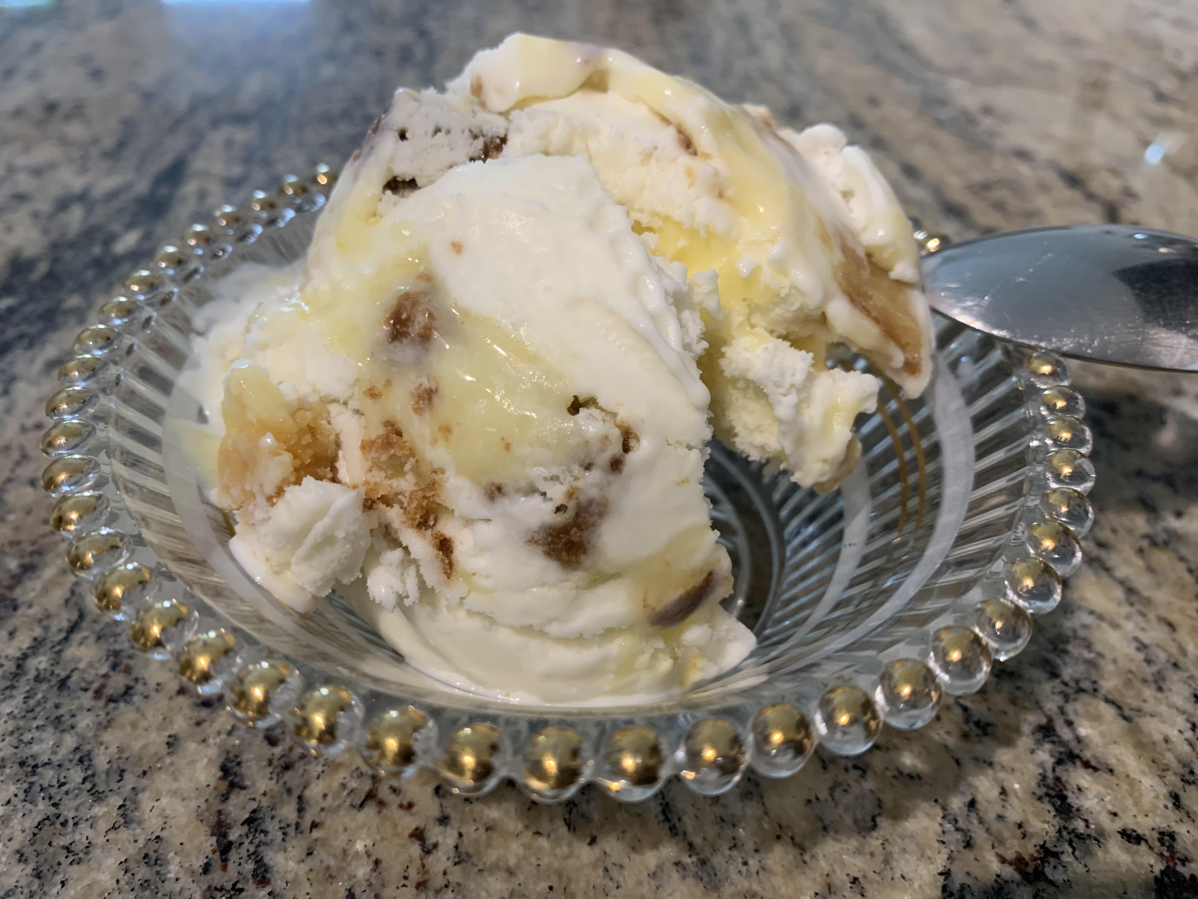 Vanilla frozen yogurt with lemon curd ripple and gooey butter cake bits