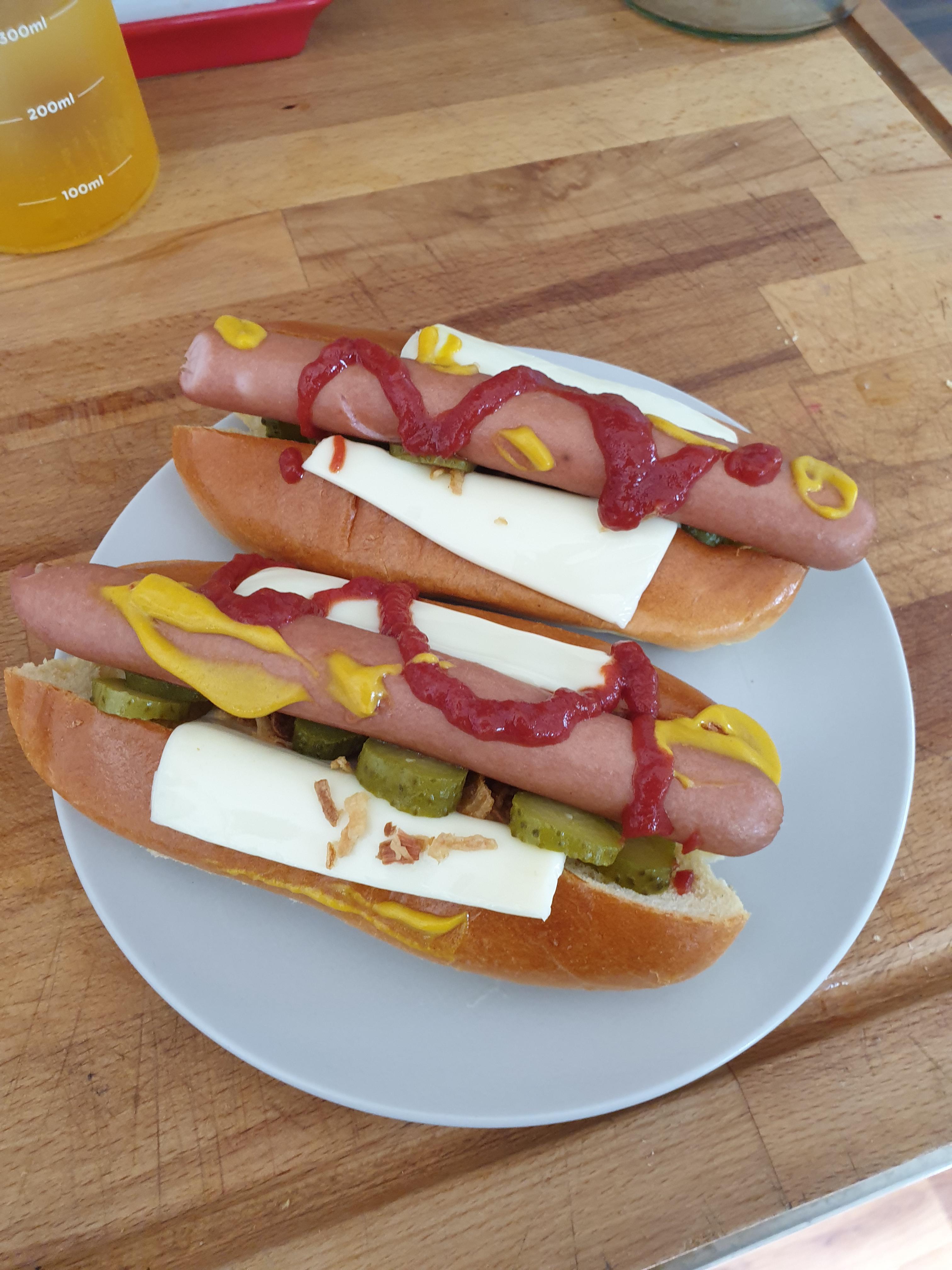 home made classic. ketchup, mustard, onions, cheese and pickles. perfect with a corona for a