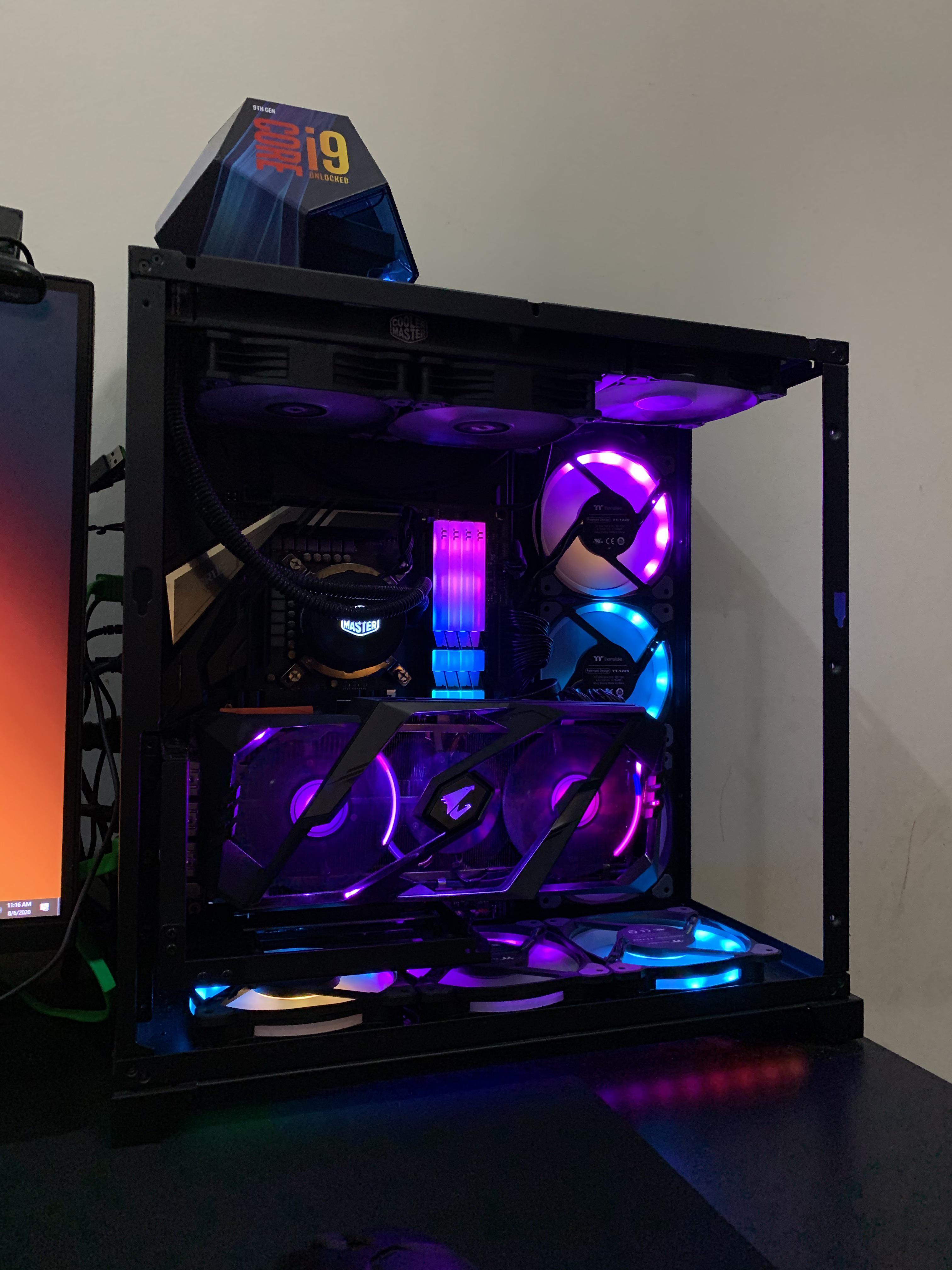 These Fans (Thermaltake Riing Duo) does not suit this case