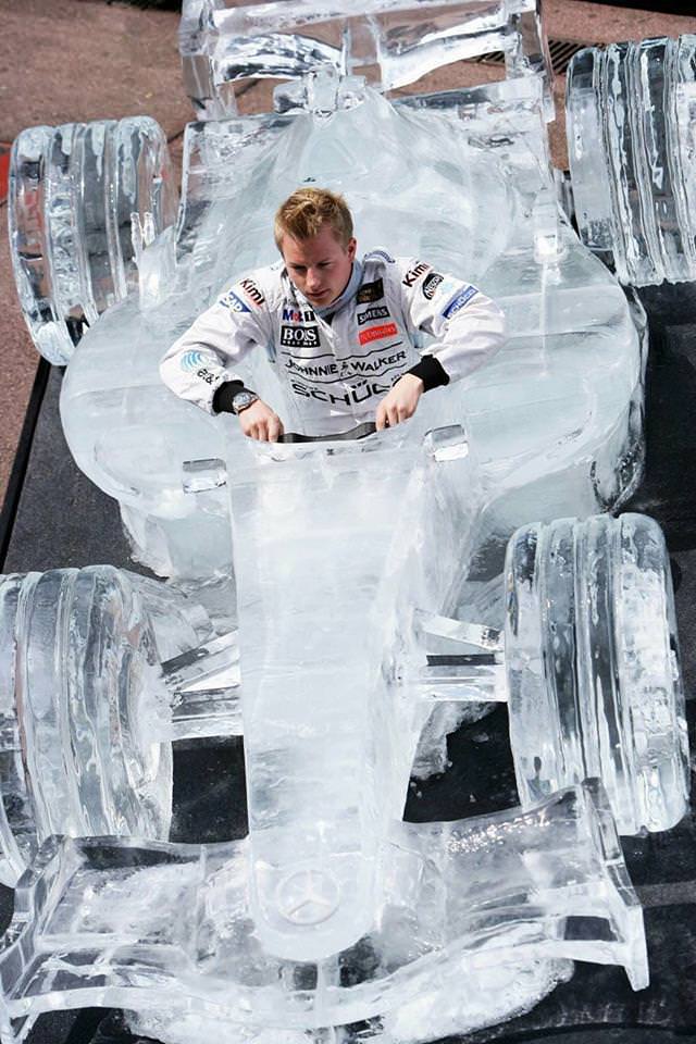 PsBattle Kimi Raikkonen in a F1 car made out of ice.