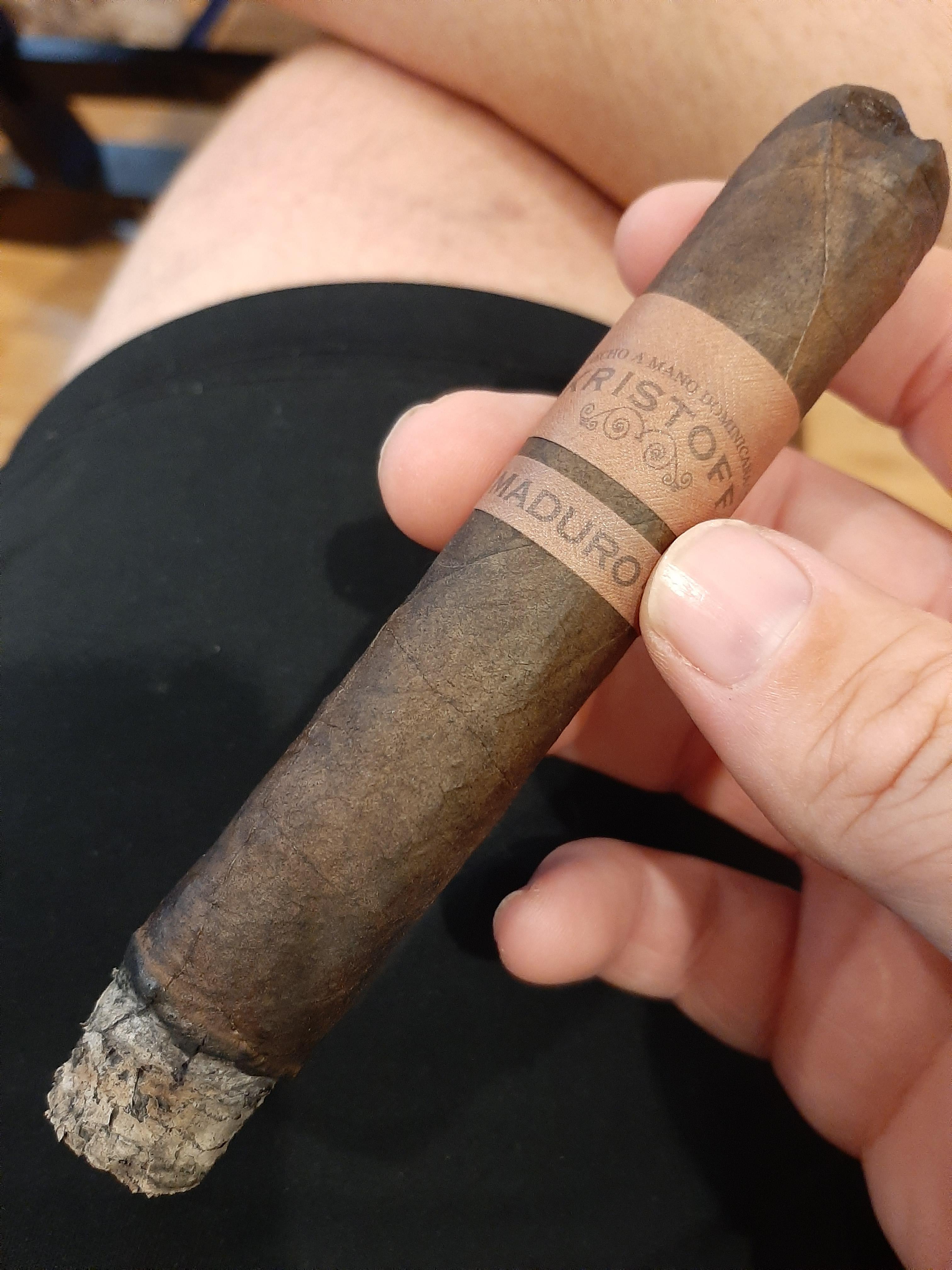 This one doesnt get near enough love imo. r/cigars