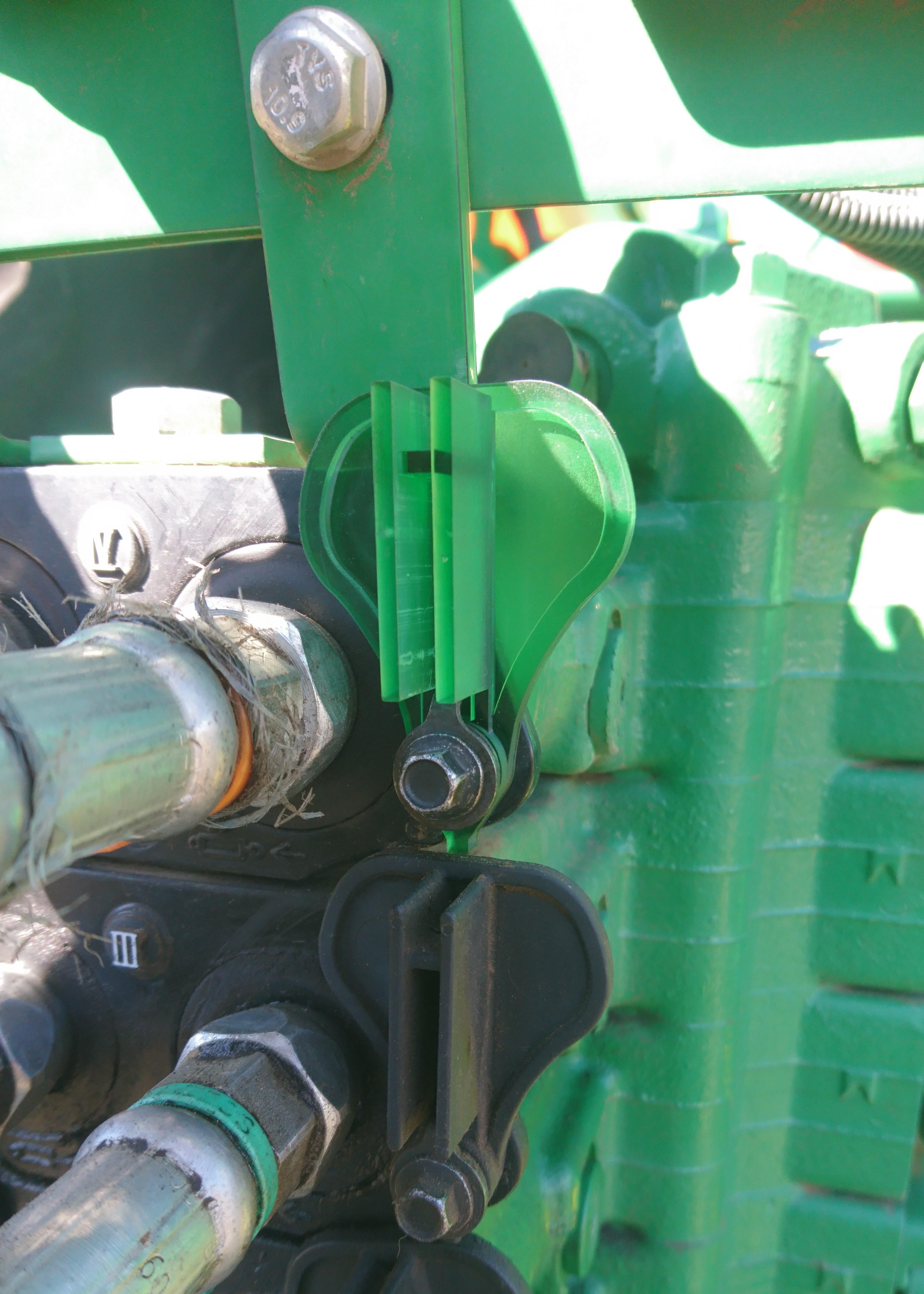 Hydraulic port dust cover for my tractor r/functionalprint